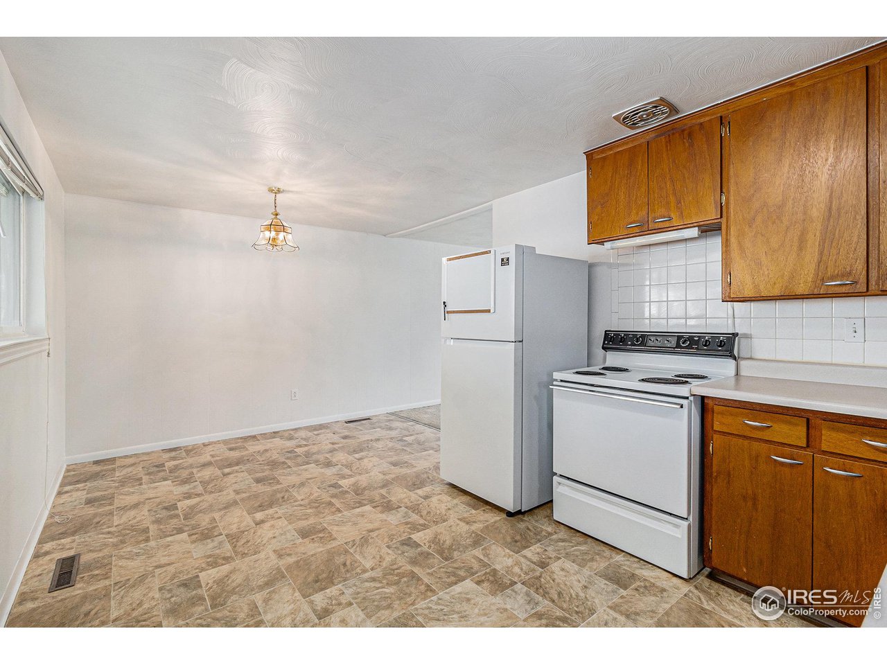 2 Lincoln Pl