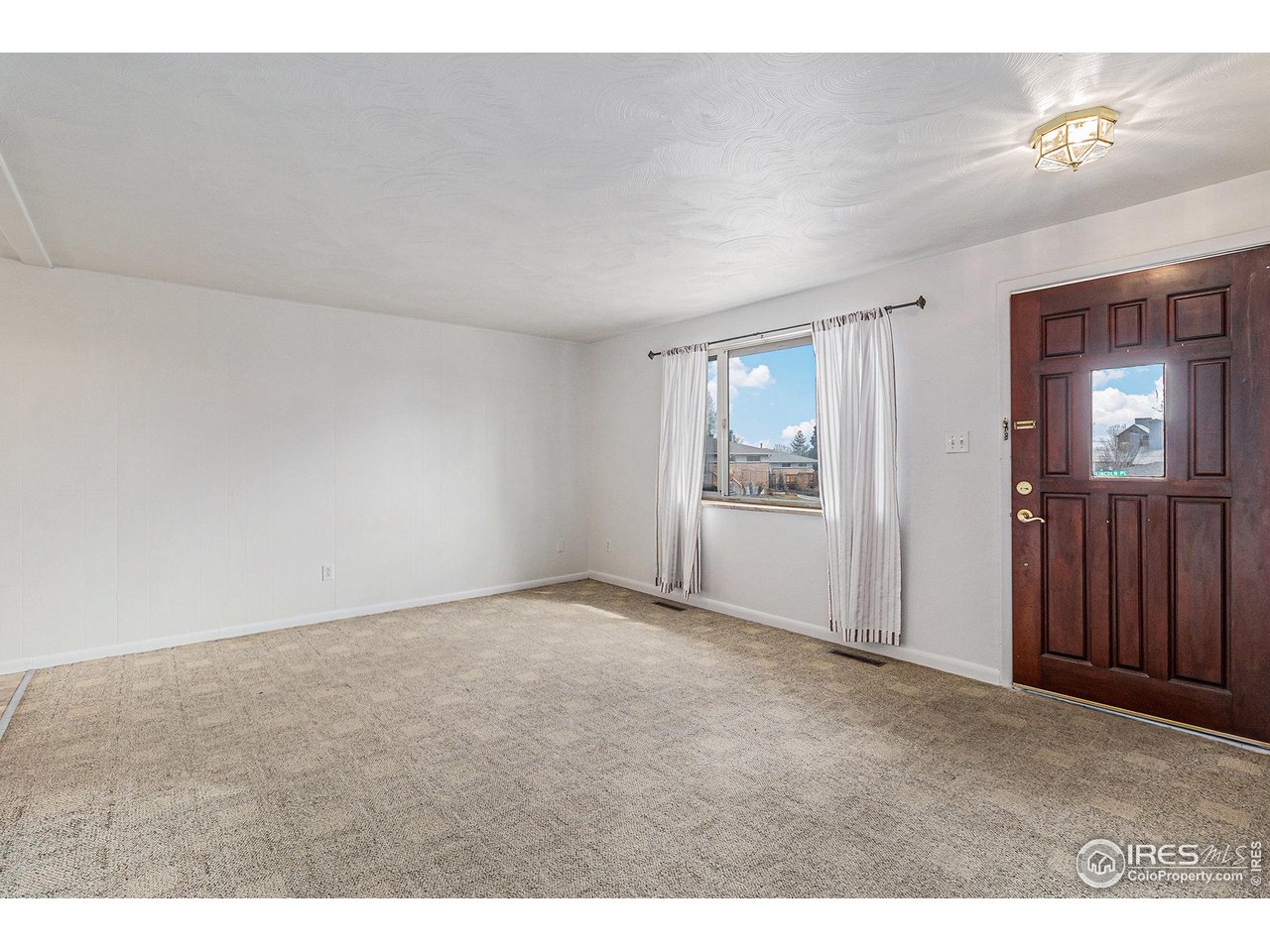 2 Lincoln Pl