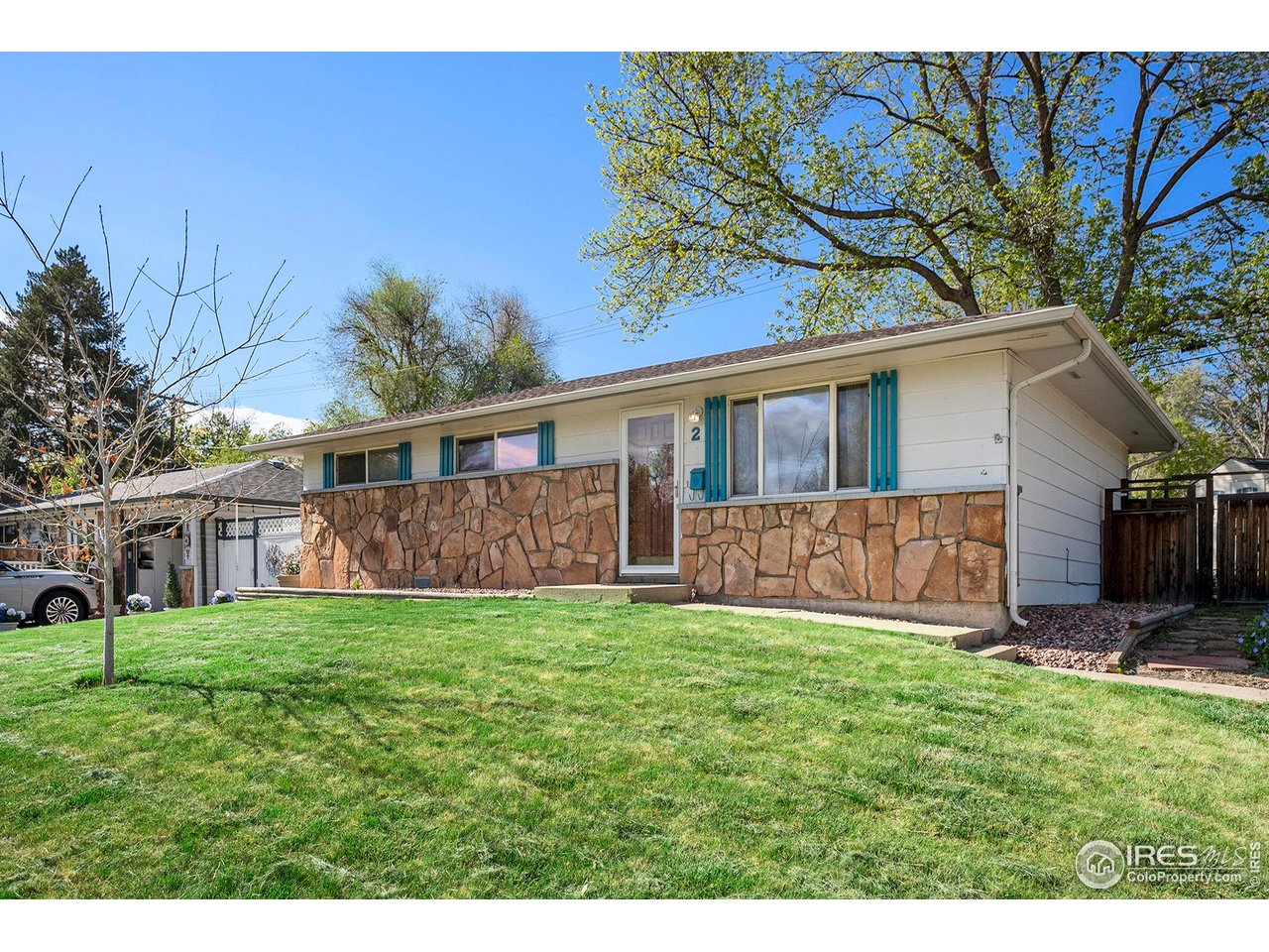 2 Lincoln Pl