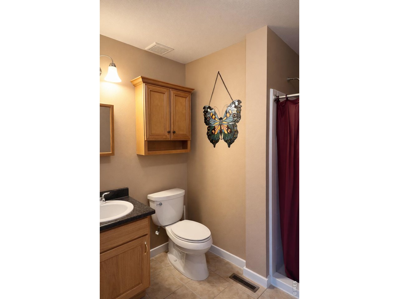 4591 Sunnyside Pl D