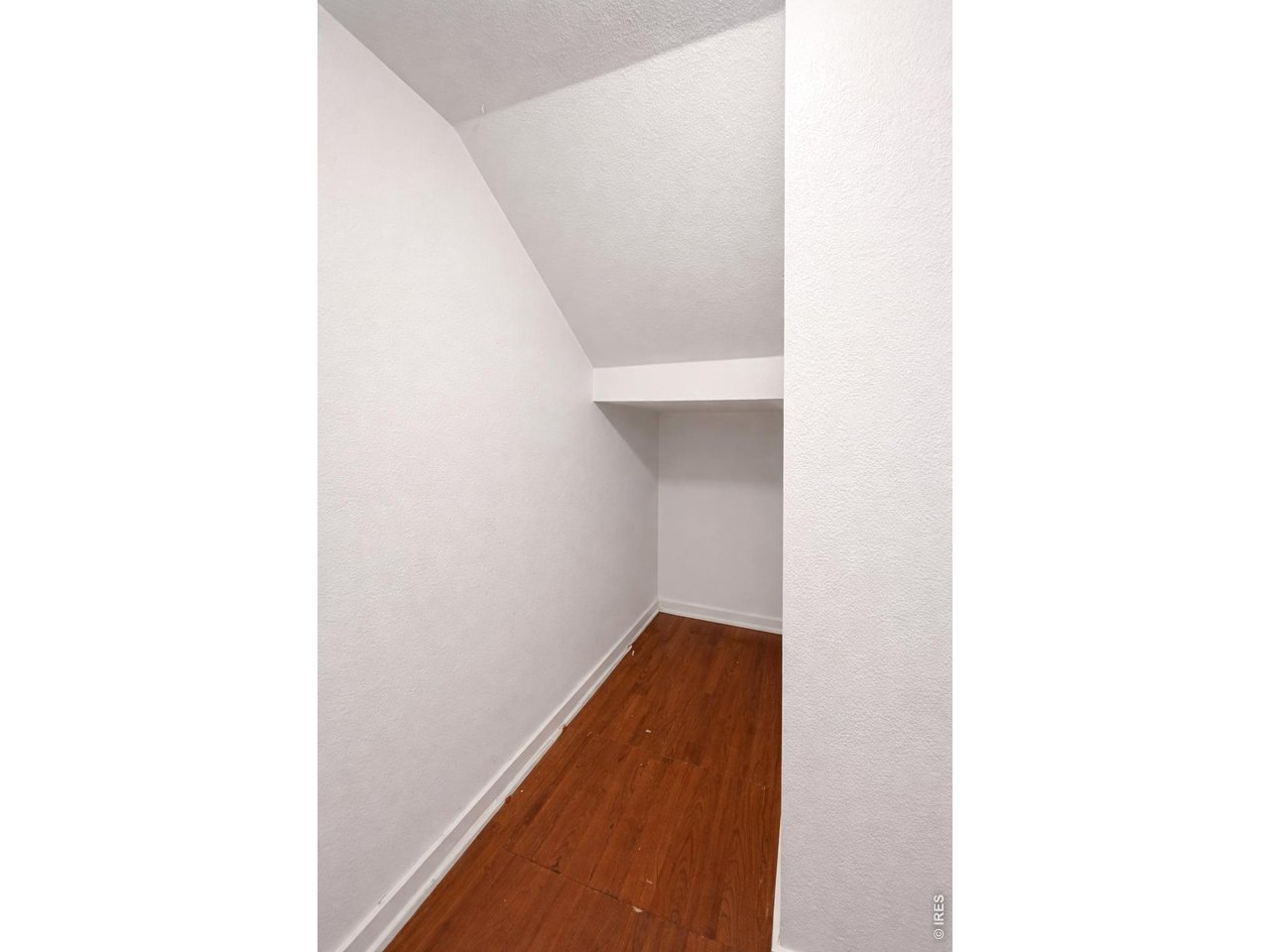 4591 Sunnyside Pl D