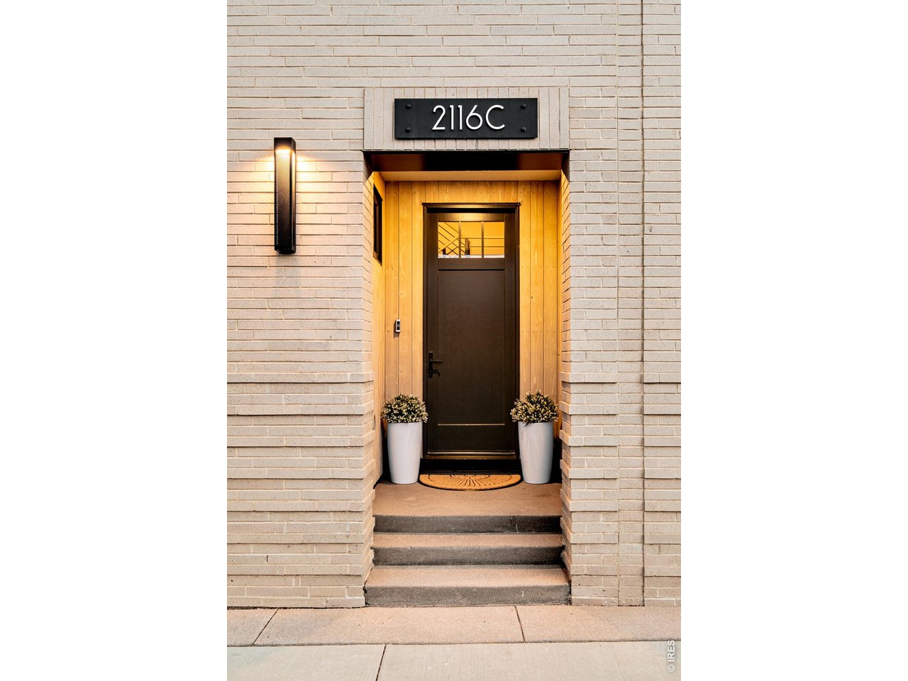 2116 Pearl St C
