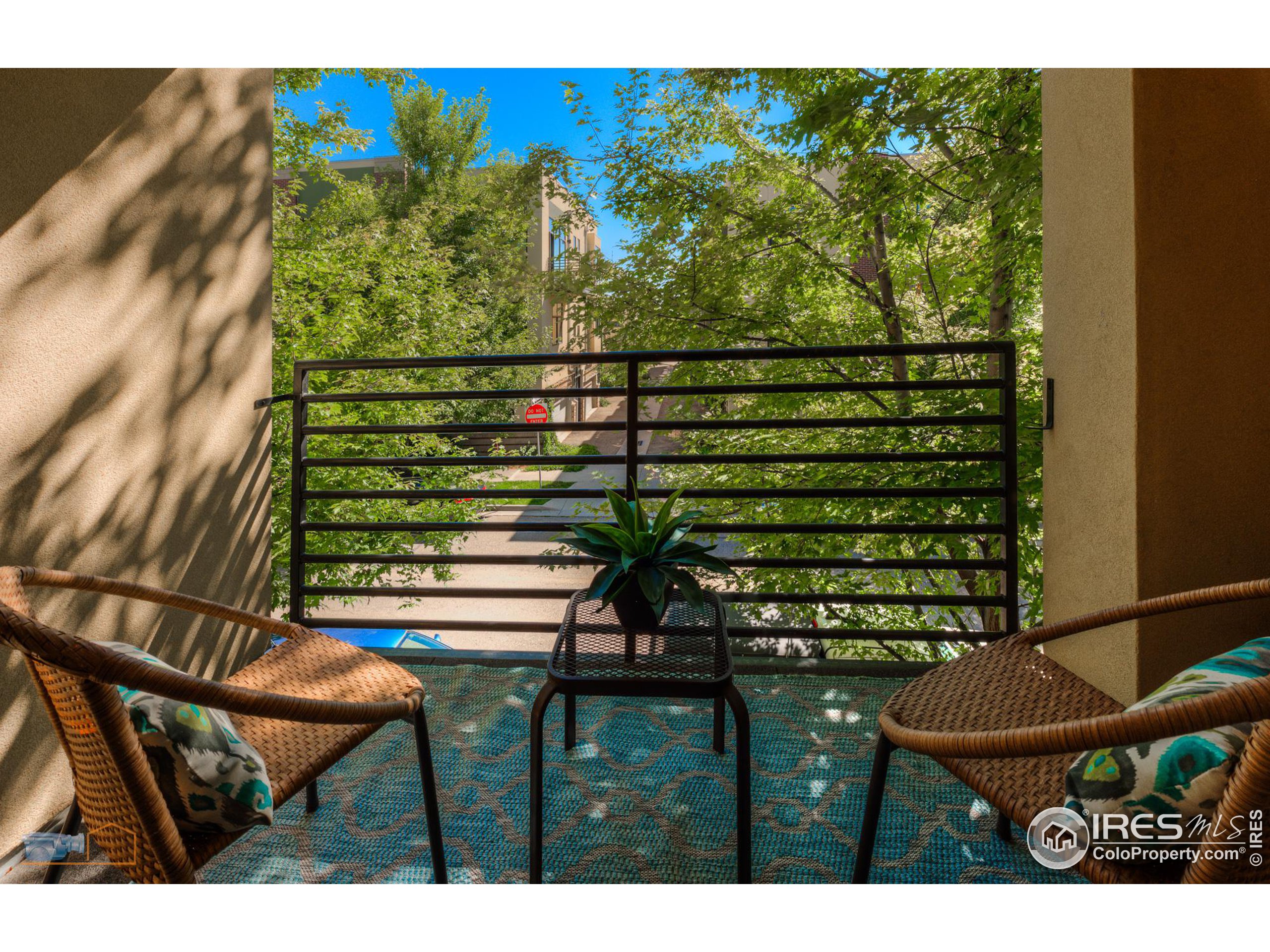 4525 13th St Unit: 4-E