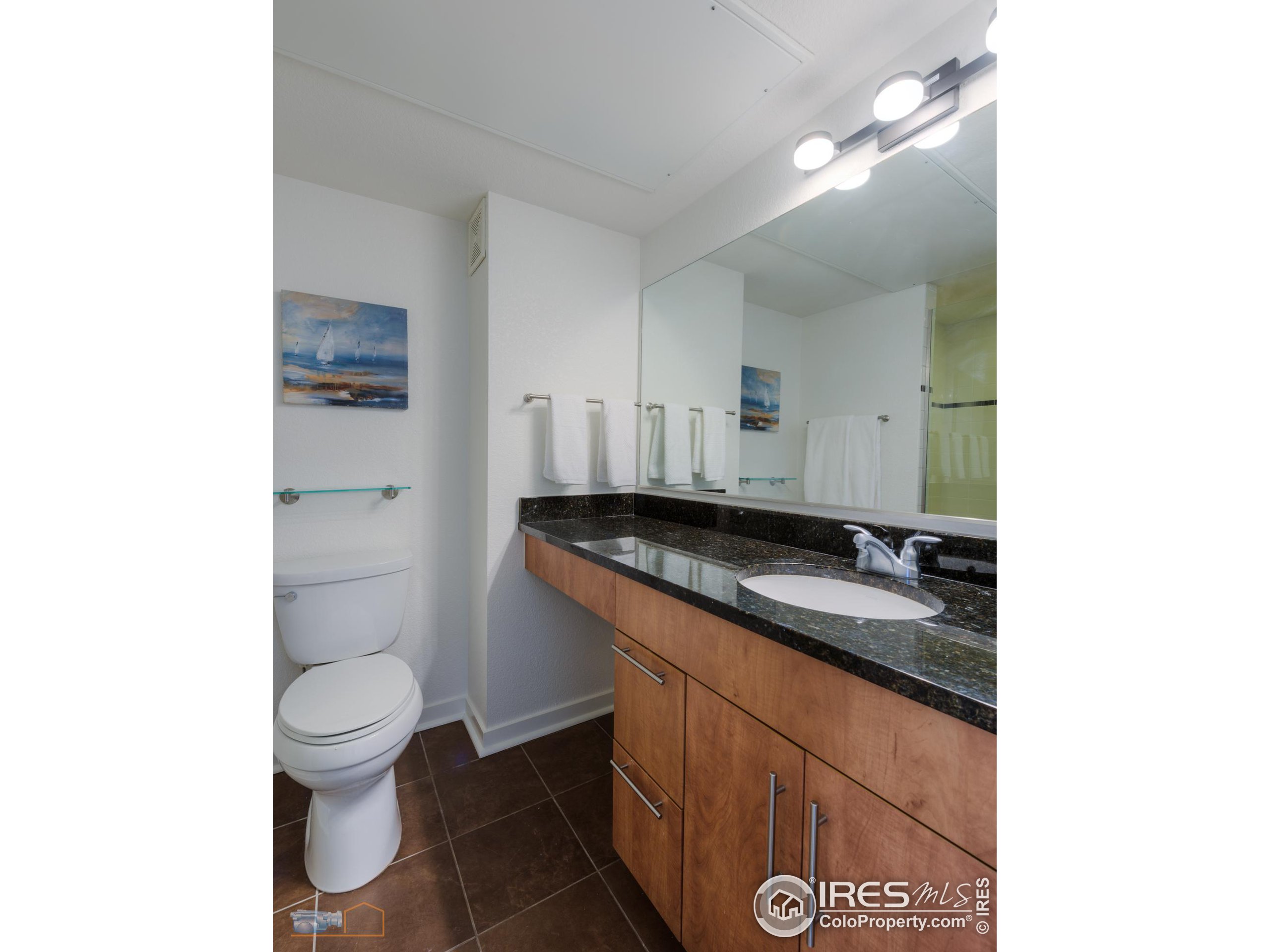 4525 13th St Unit: 4-E