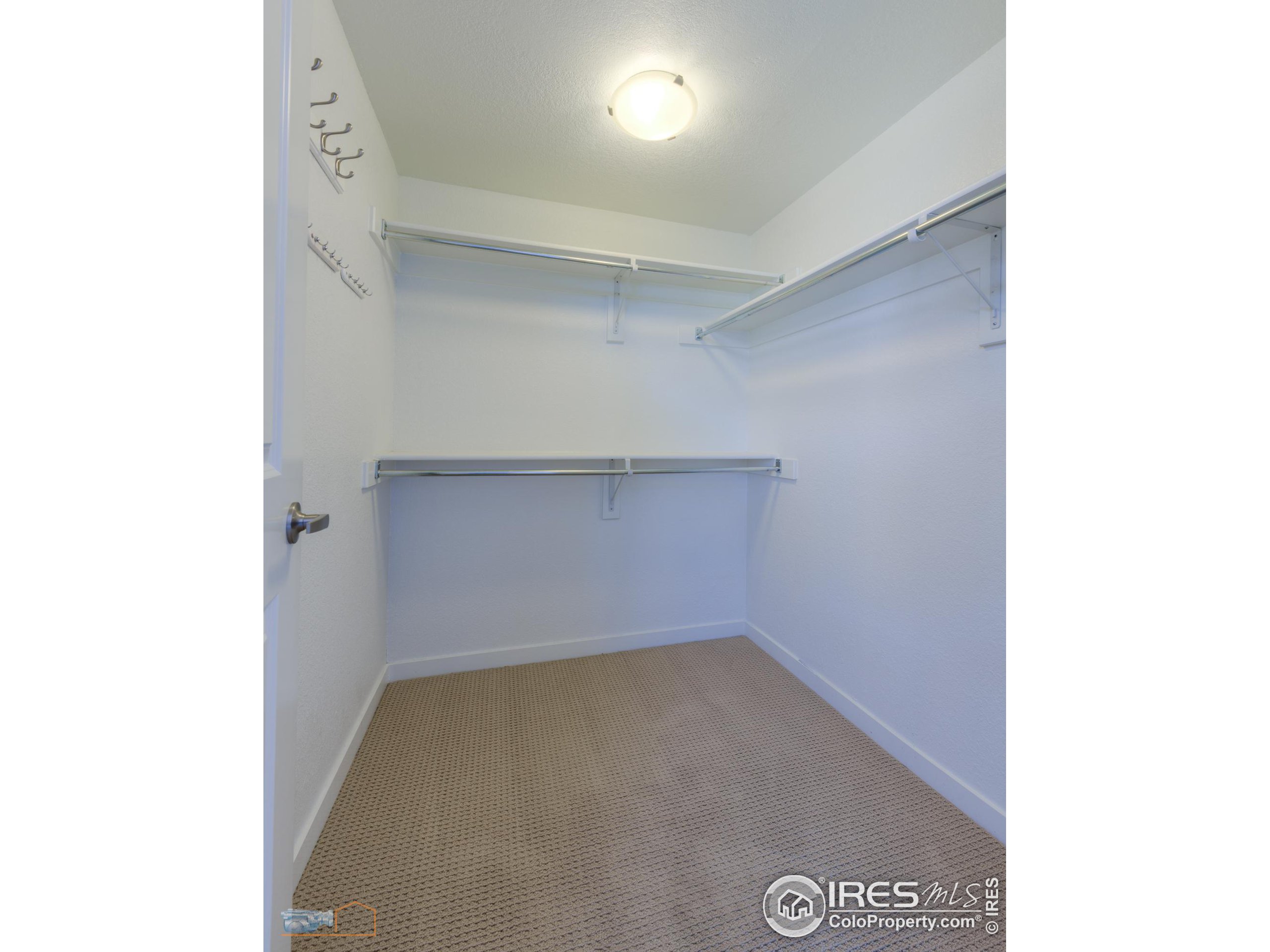 4525 13th St Unit: 4-E