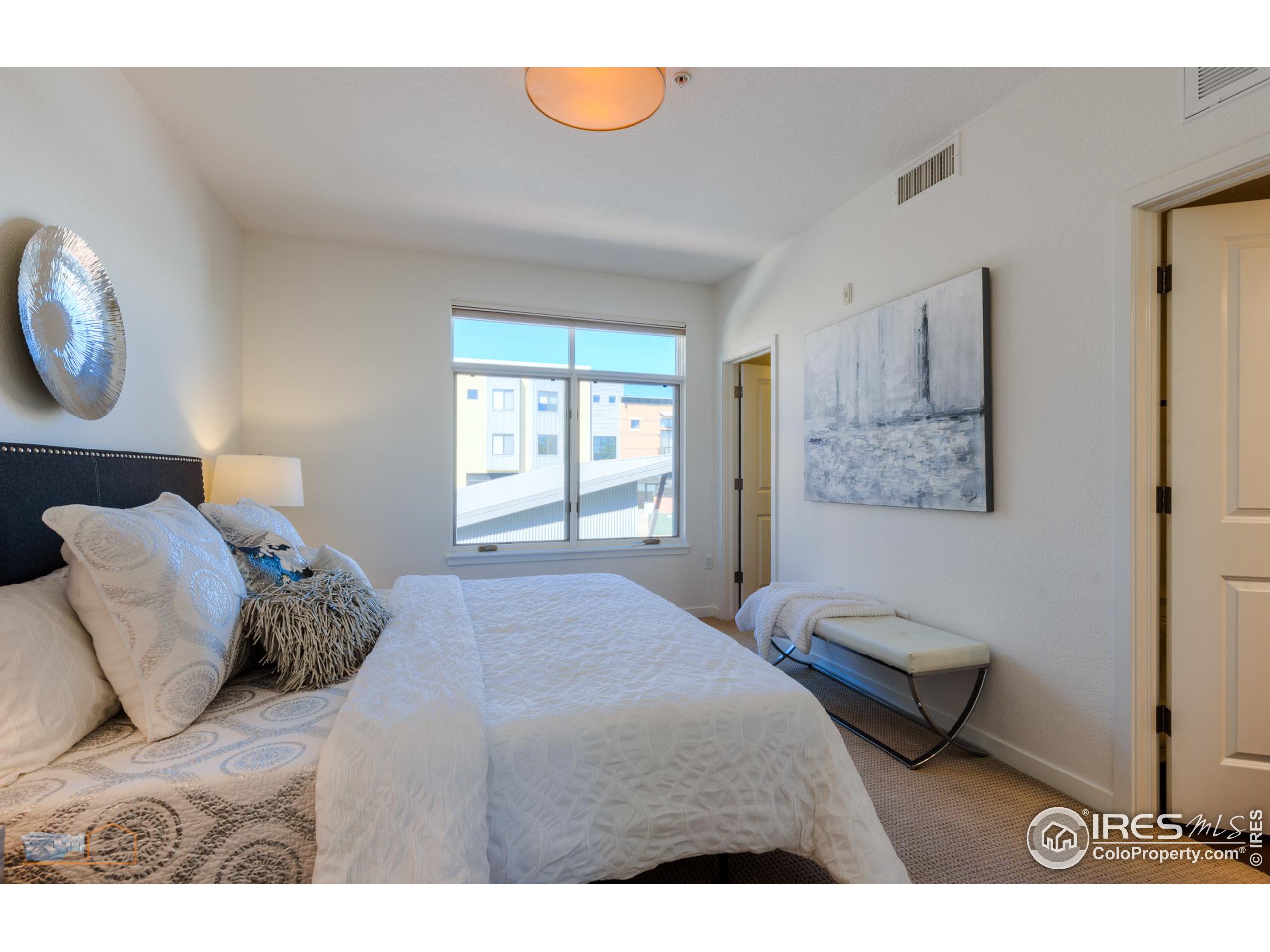 4525 13th St Unit: 4-E