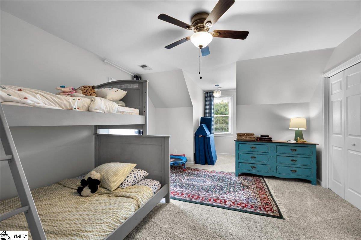 109 W Fieldsparrow Court