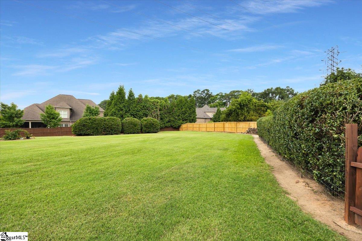 109 W Fieldsparrow Court