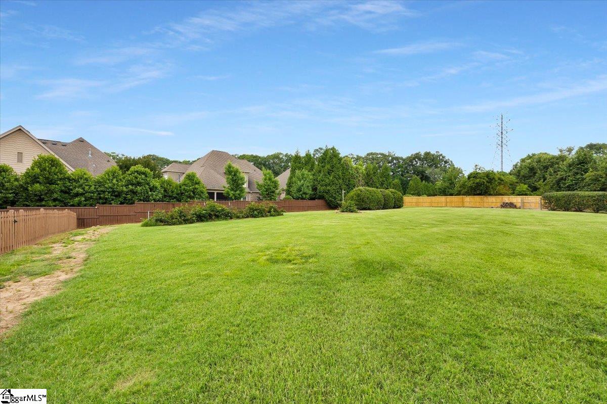 109 W Fieldsparrow Court