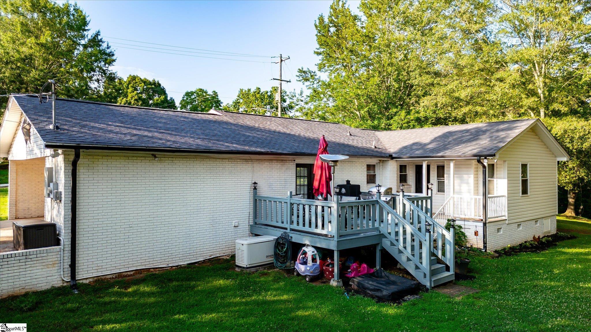 301 Ridgecrest Drive