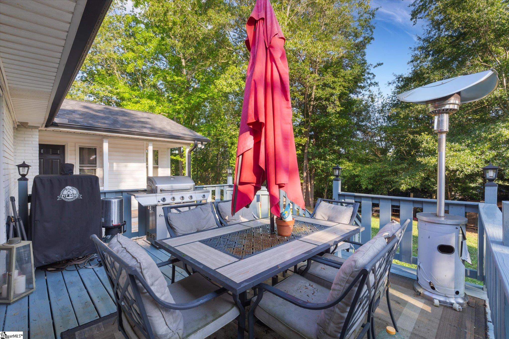 301 Ridgecrest Drive