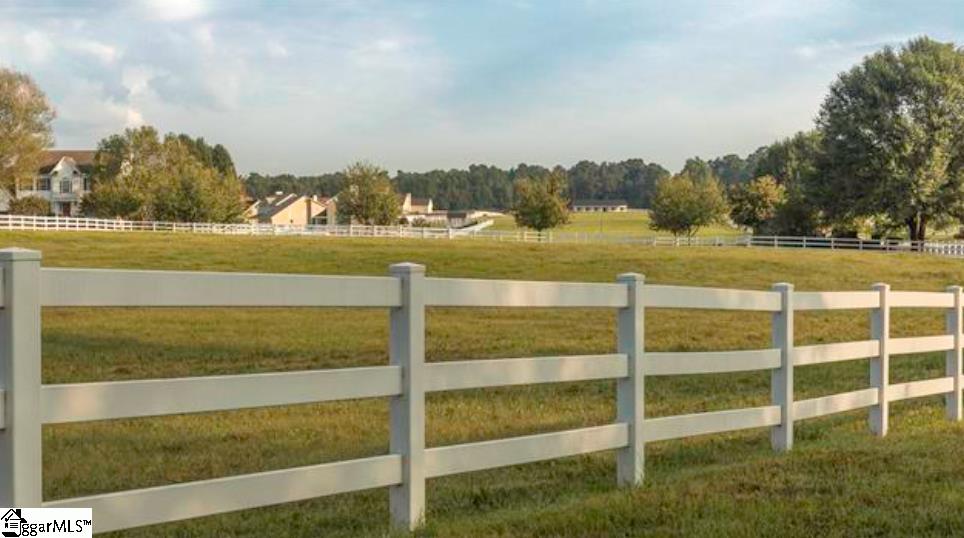 513 Saddlebred Drive