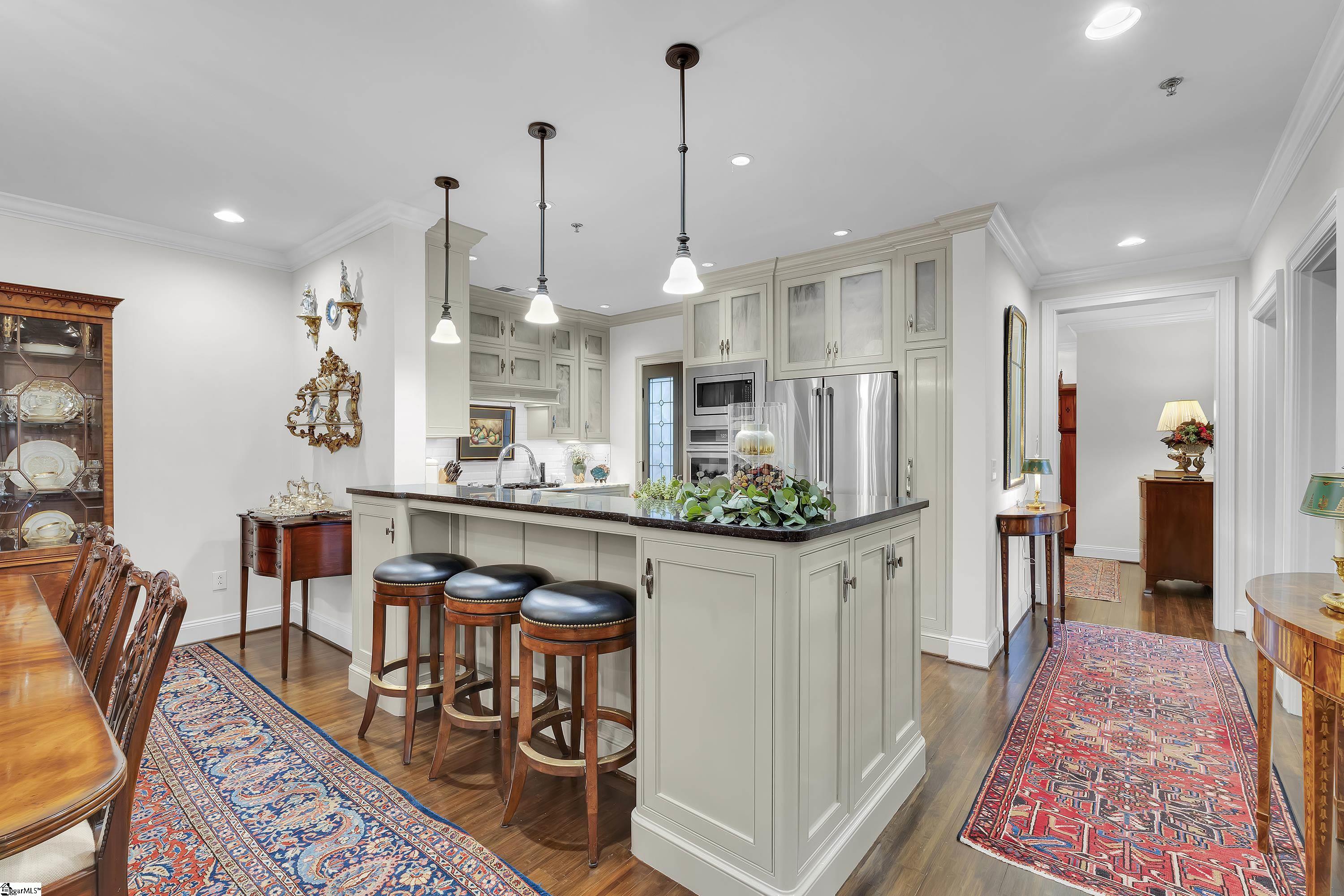 400 N Main Street Unit 204