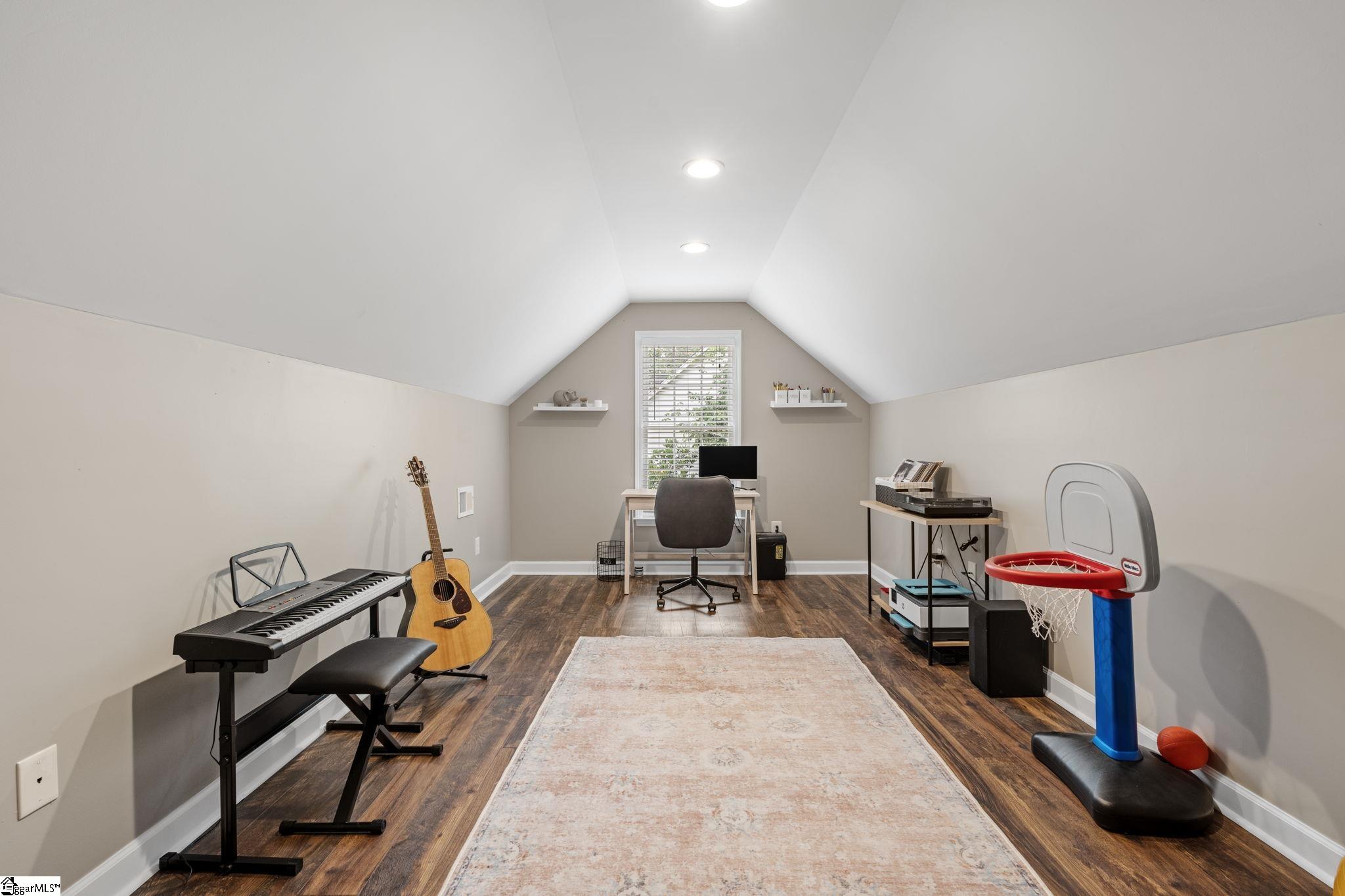 344 Camperdown Court