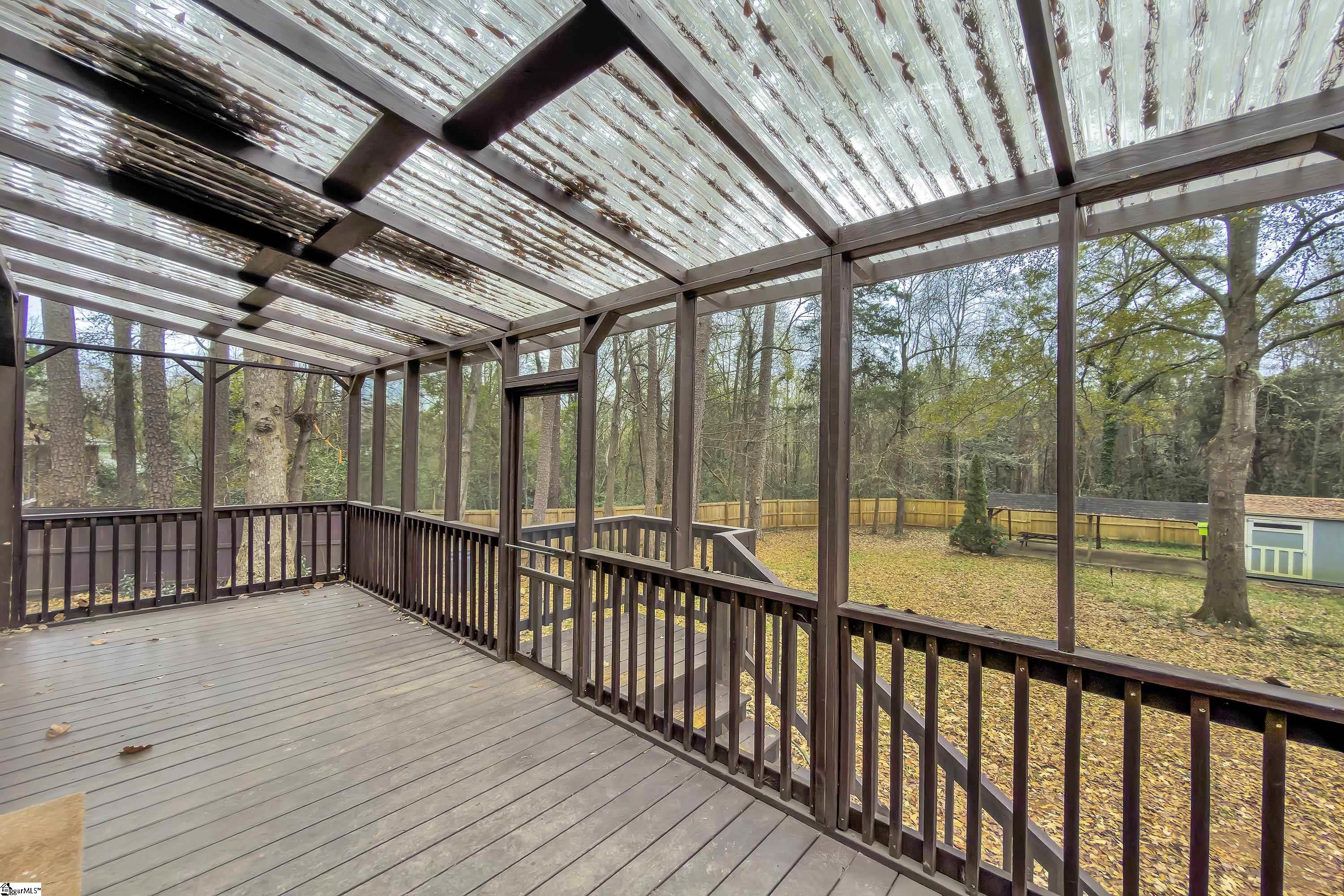 304 N Isundega Street