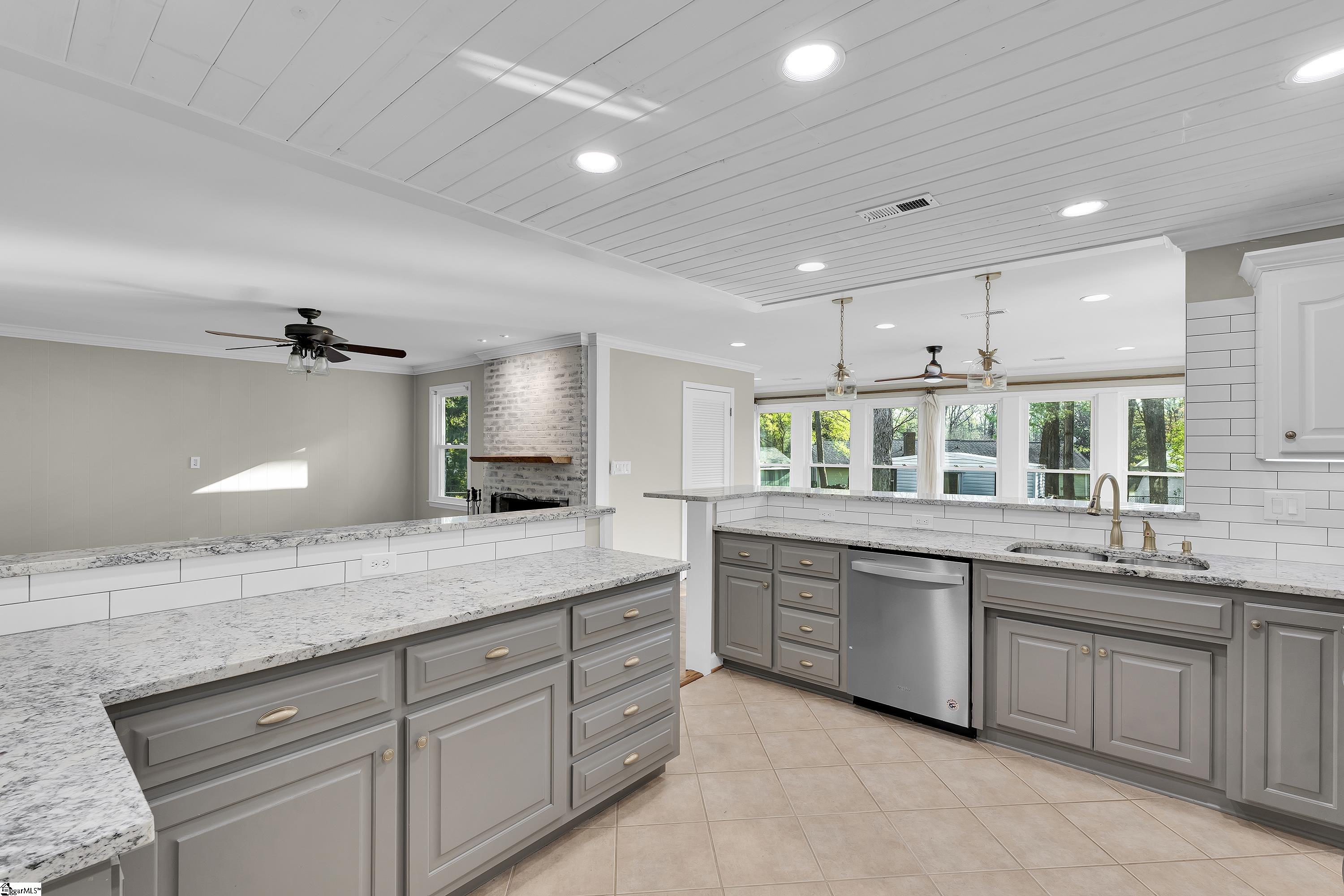 4931 Crosscreek Lane