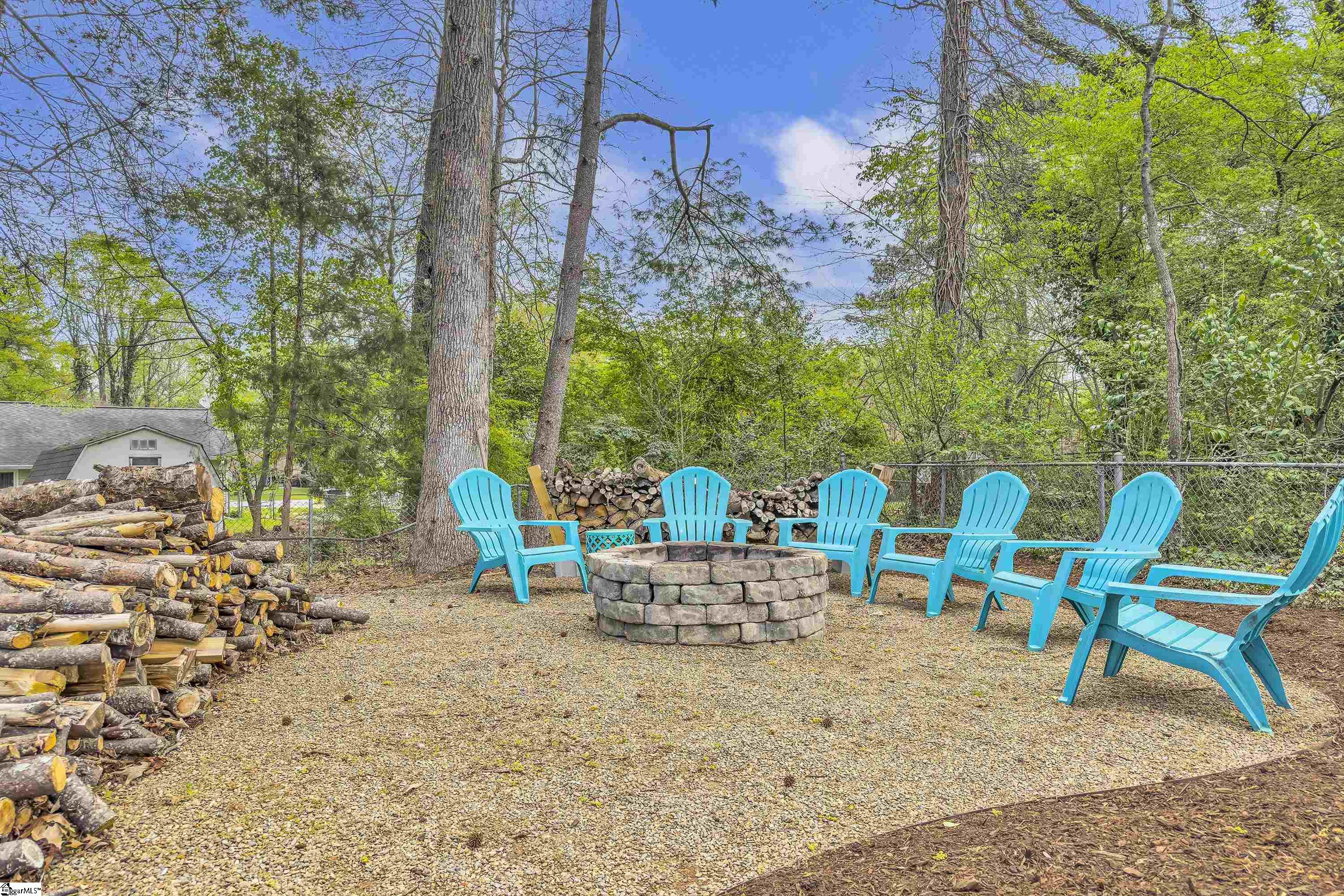 4931 Crosscreek Lane