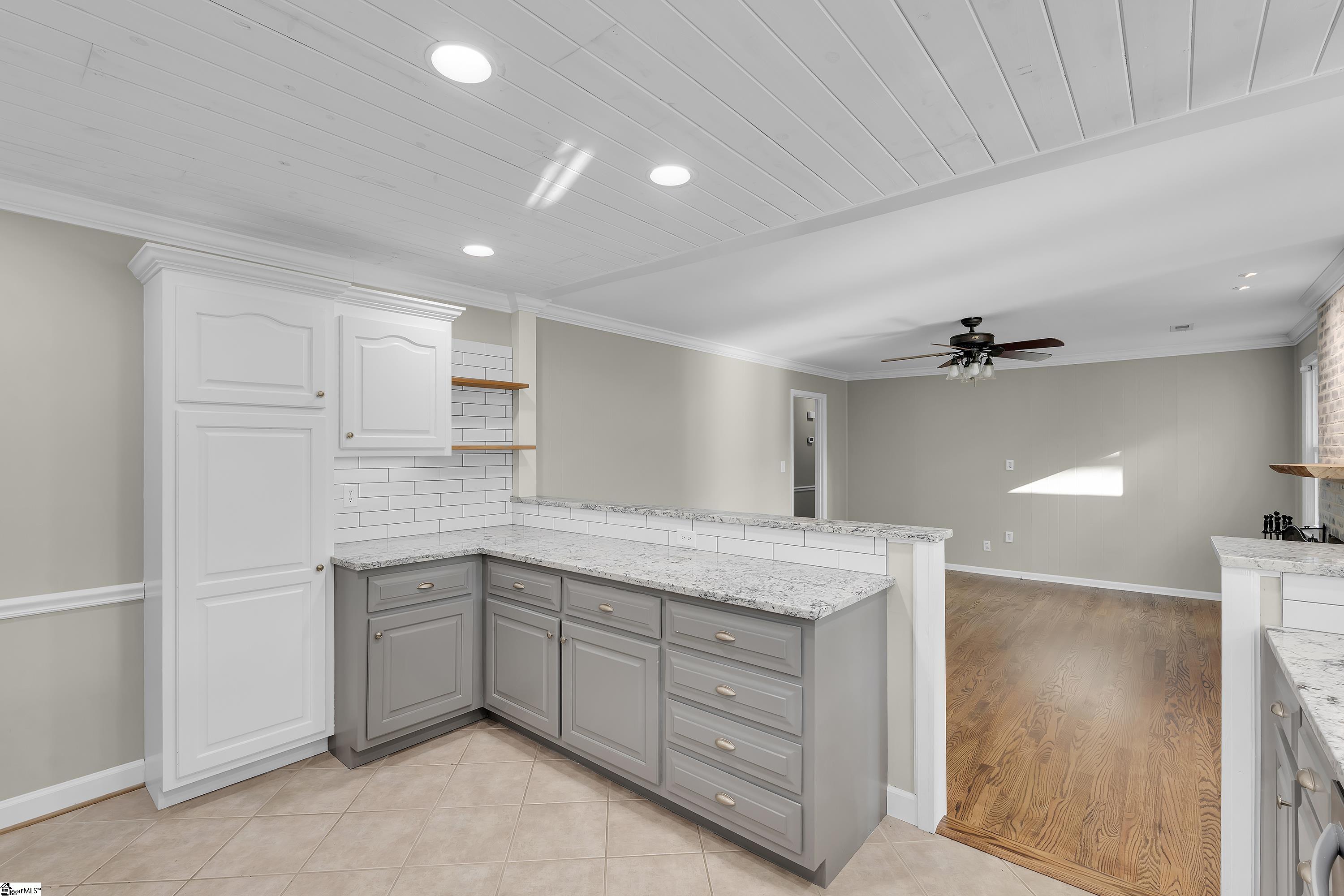 4931 Crosscreek Lane