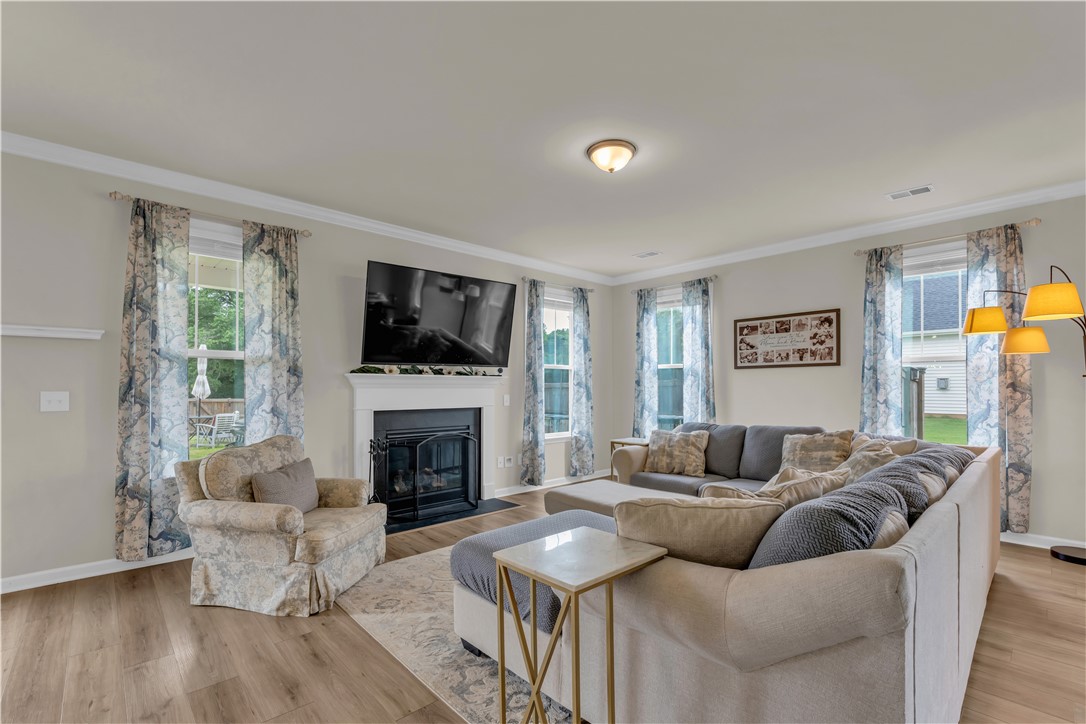 761 Oak Hill Lane