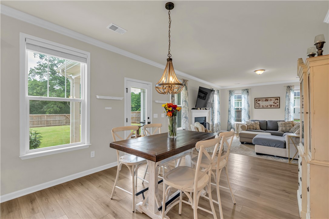 761 Oak Hill Lane