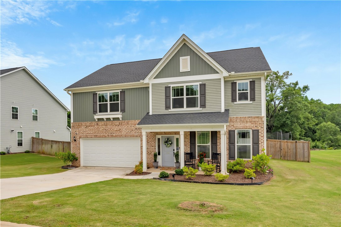 761 Oak Hill Lane