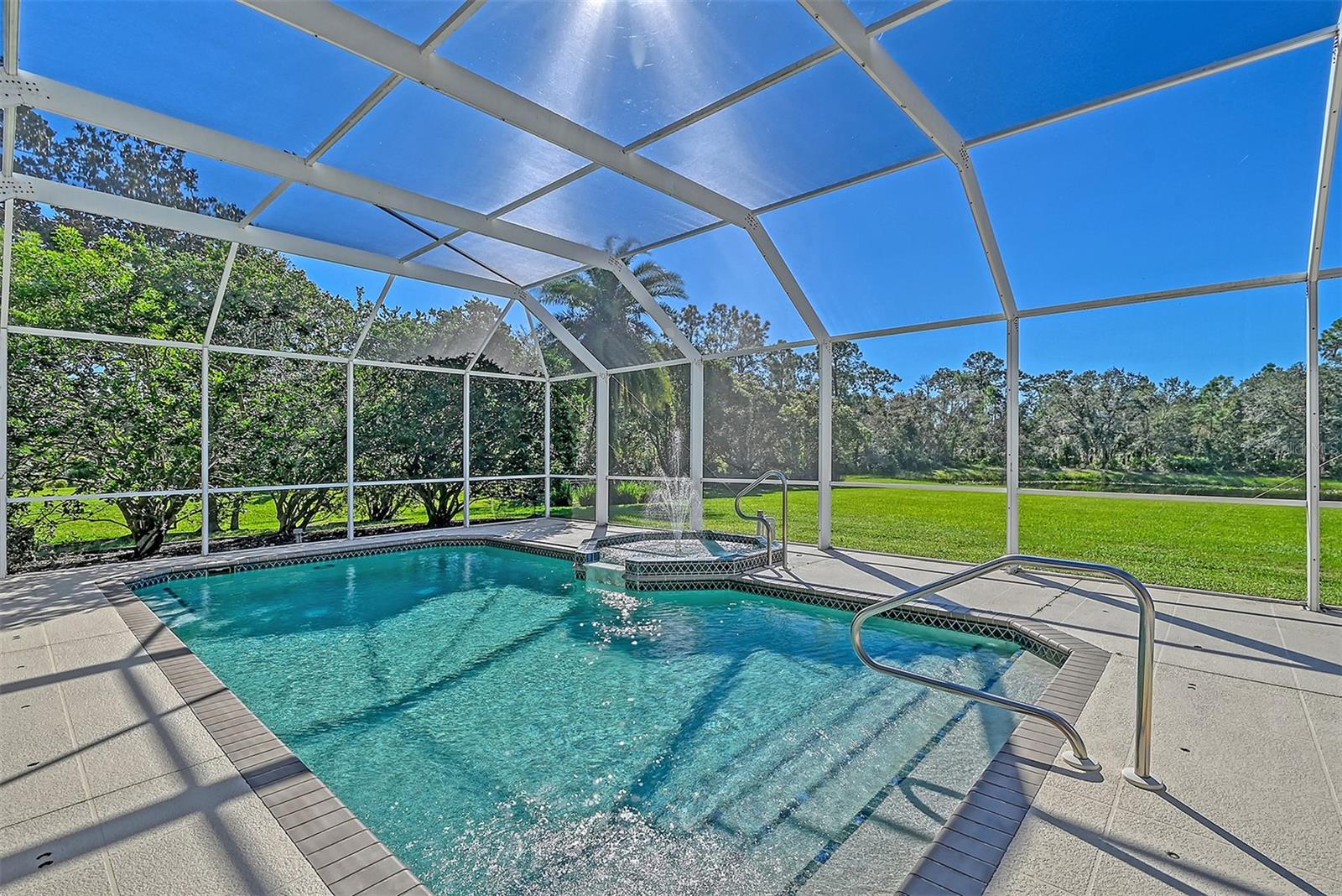 22204 DEER POINTE XING