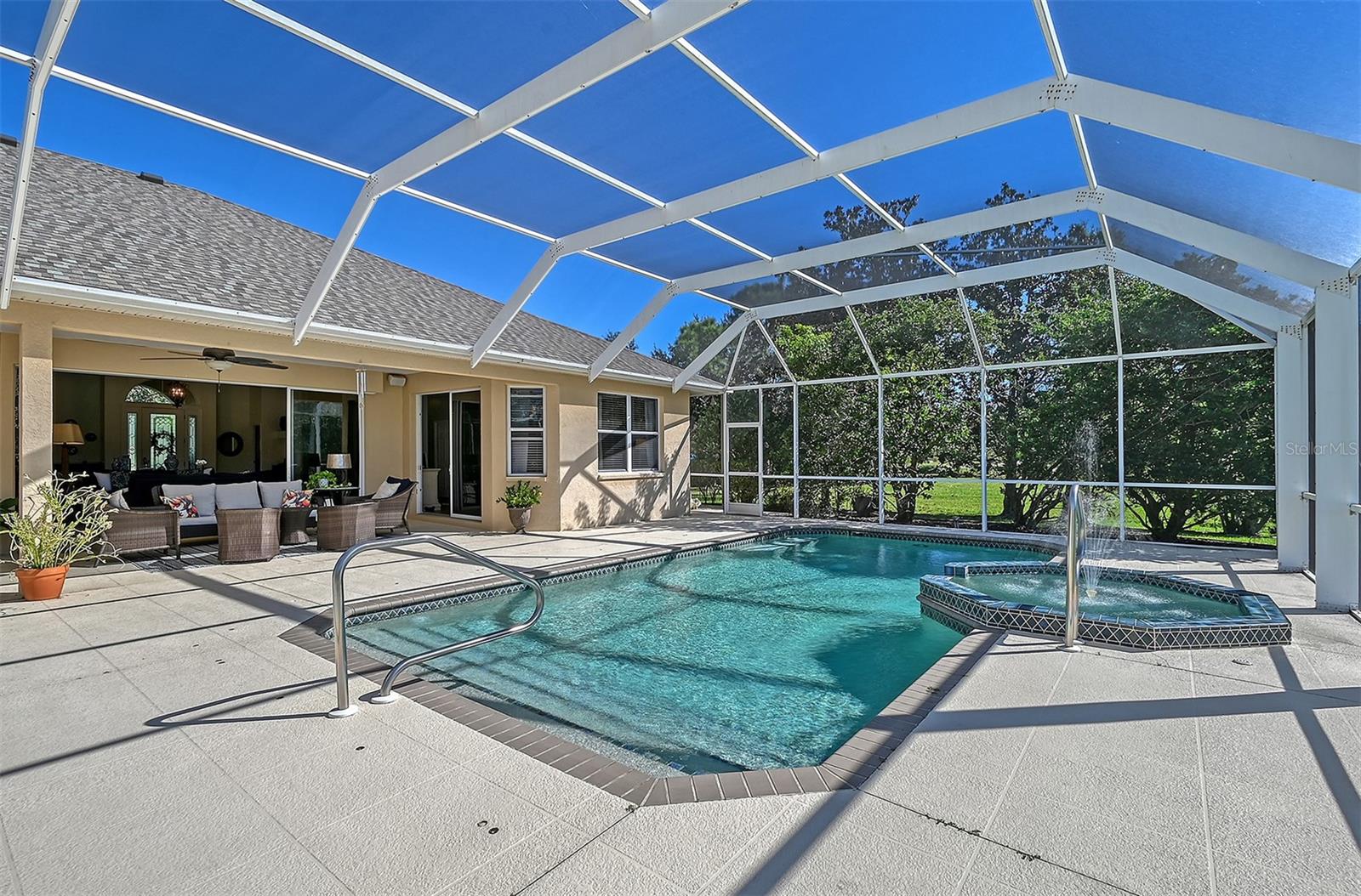 22204 DEER POINTE XING