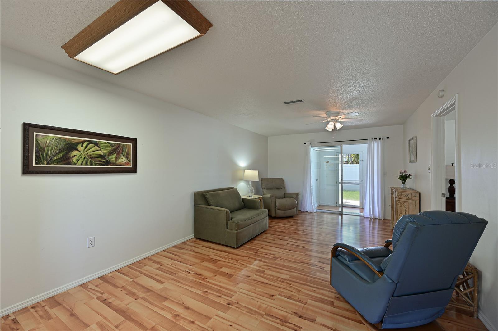 649 PARK CIR #649