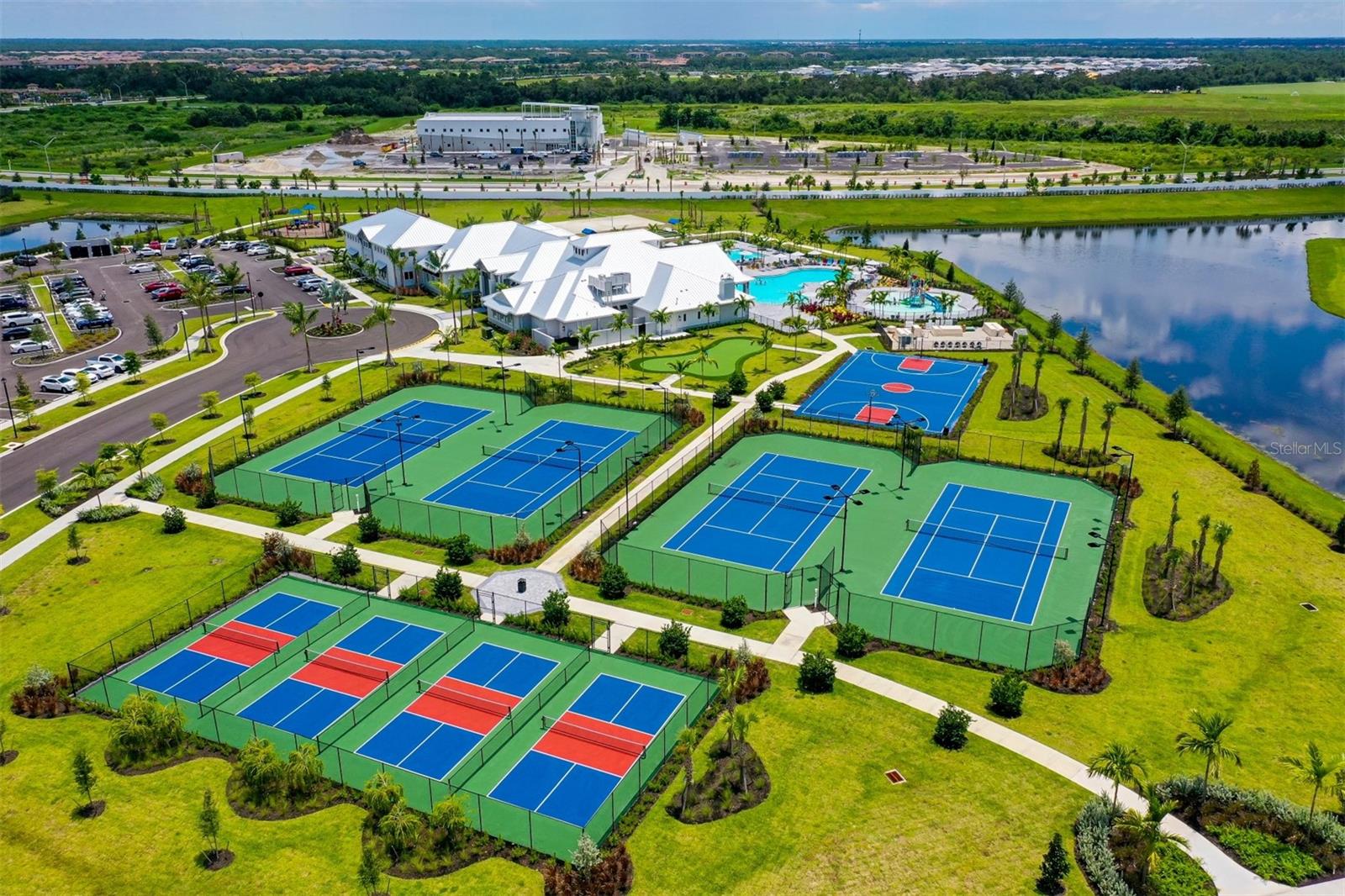 15522 ISLANDWALK AVE