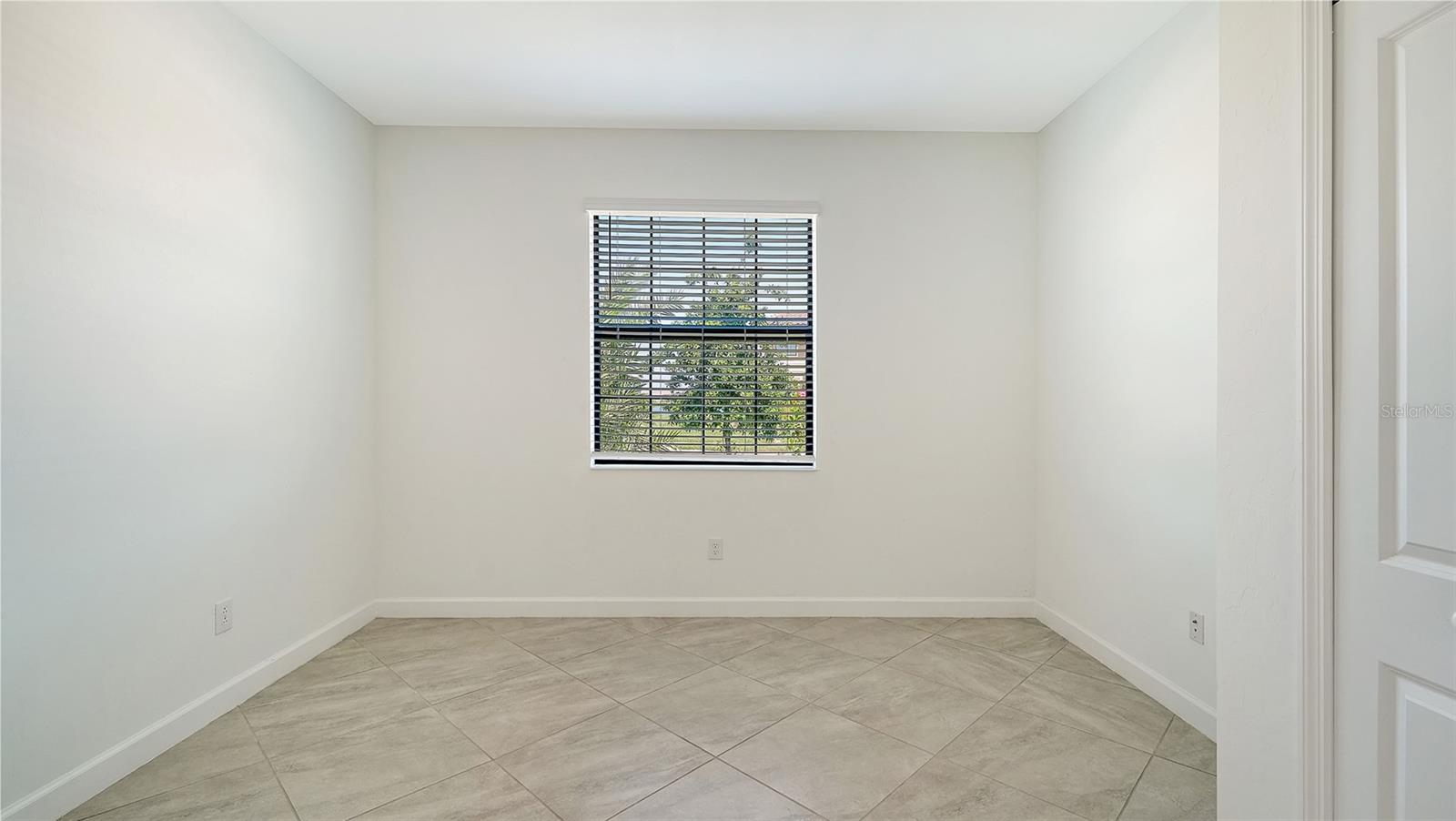 15522 ISLANDWALK AVE