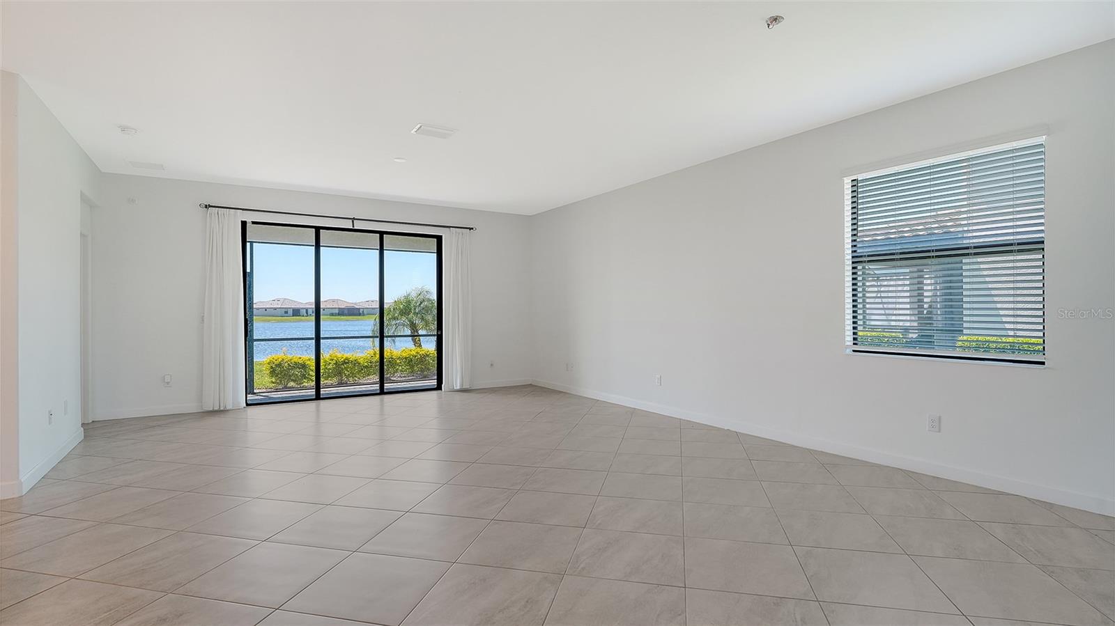 15522 ISLANDWALK AVE