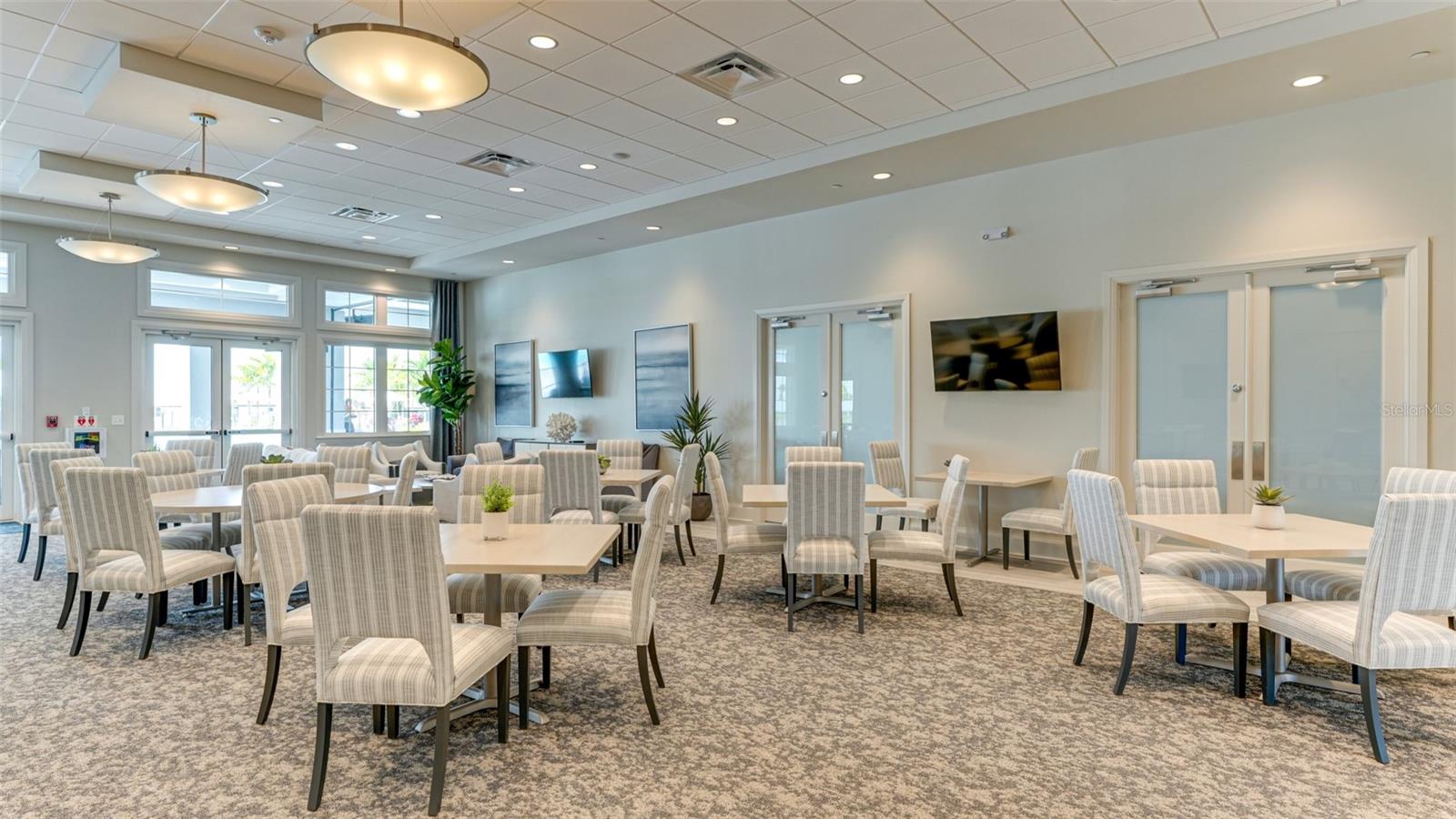 15522 ISLANDWALK AVE