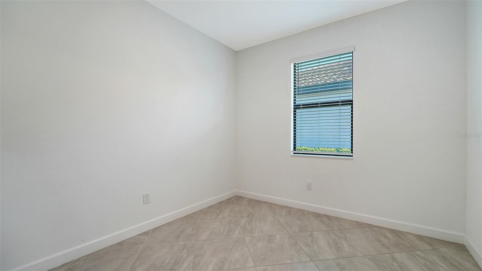 15522 ISLANDWALK AVE