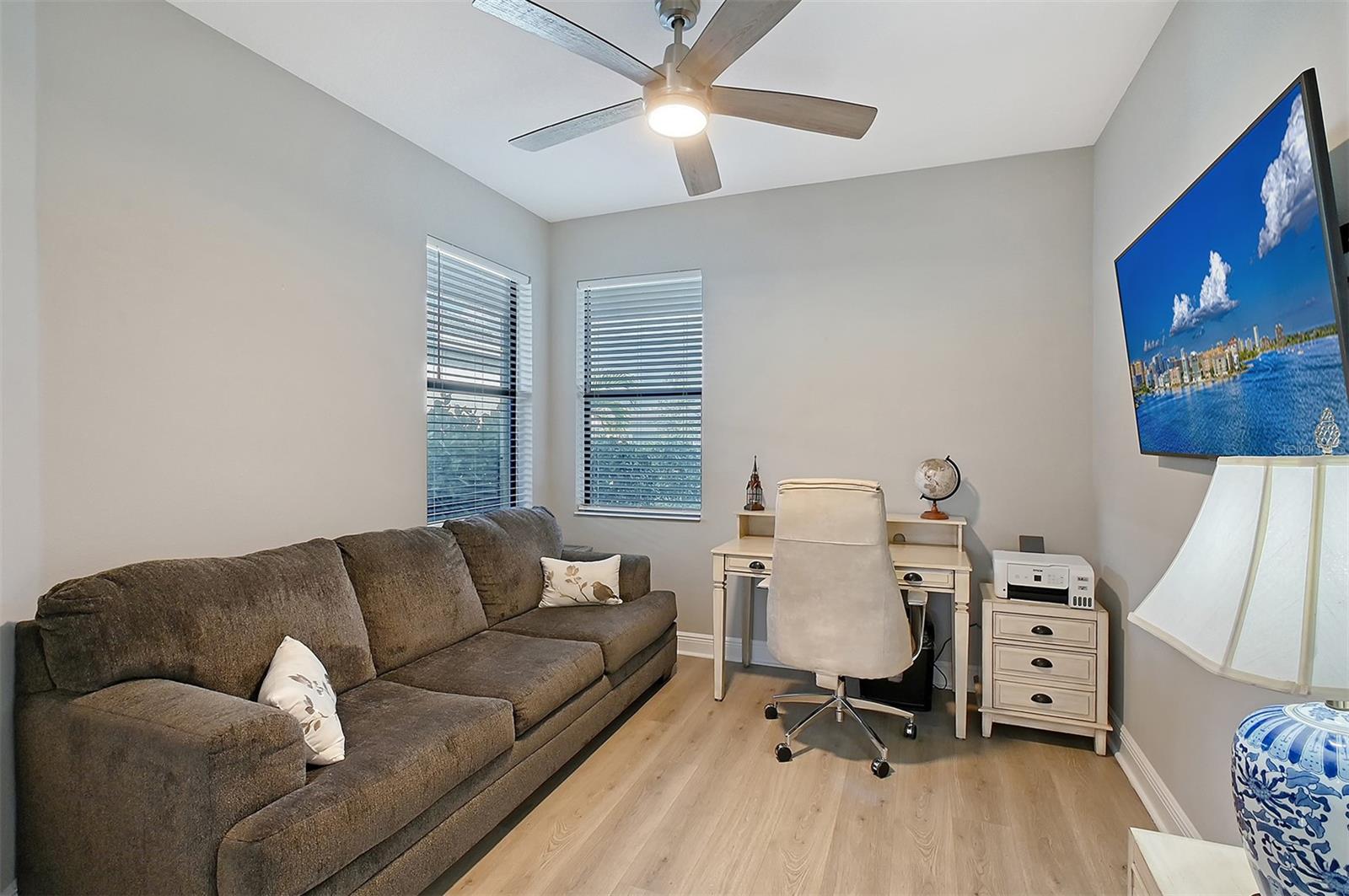5187 BARNETT CIR