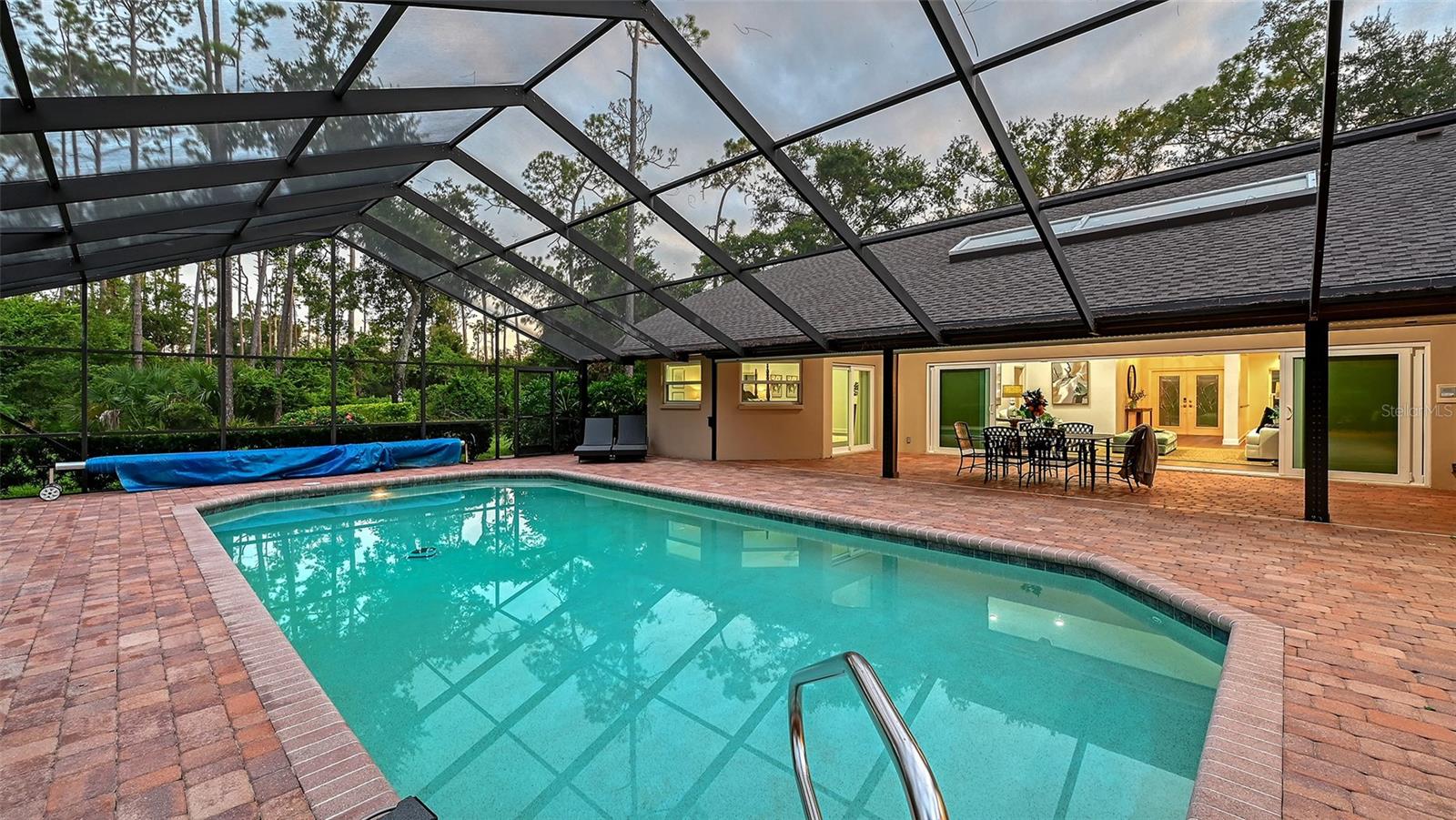 7729 RED CEDAR LN
