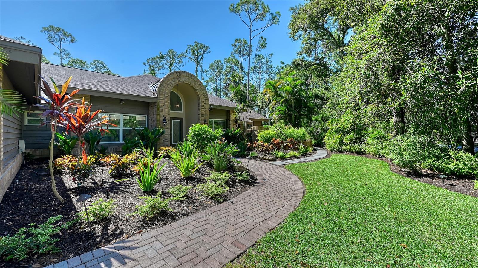 7729 RED CEDAR LN