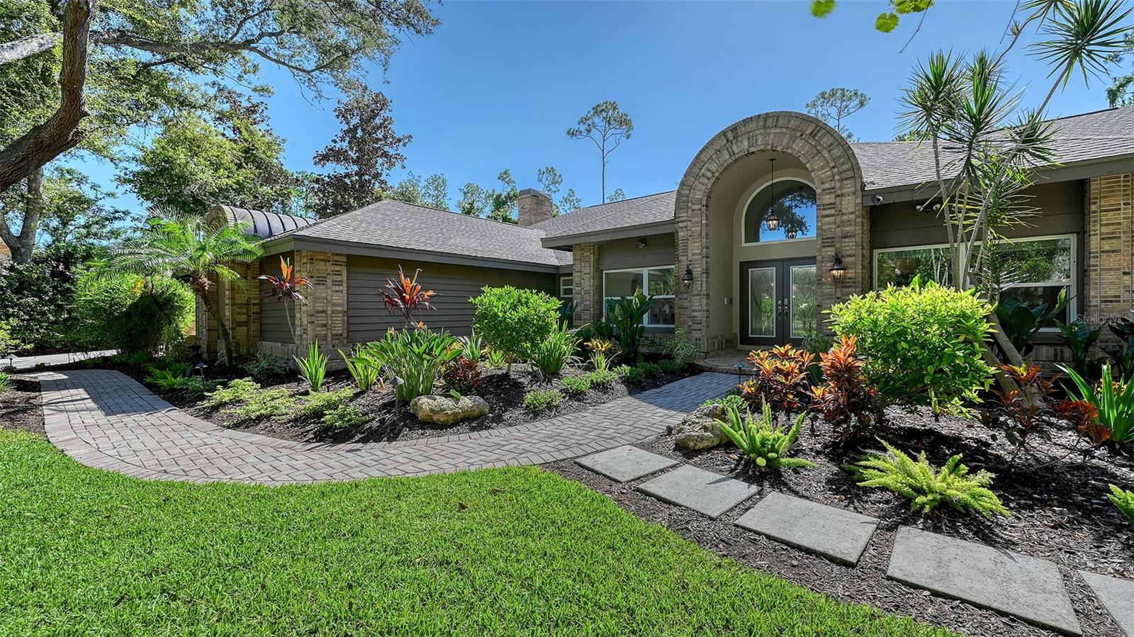 7729 RED CEDAR LN