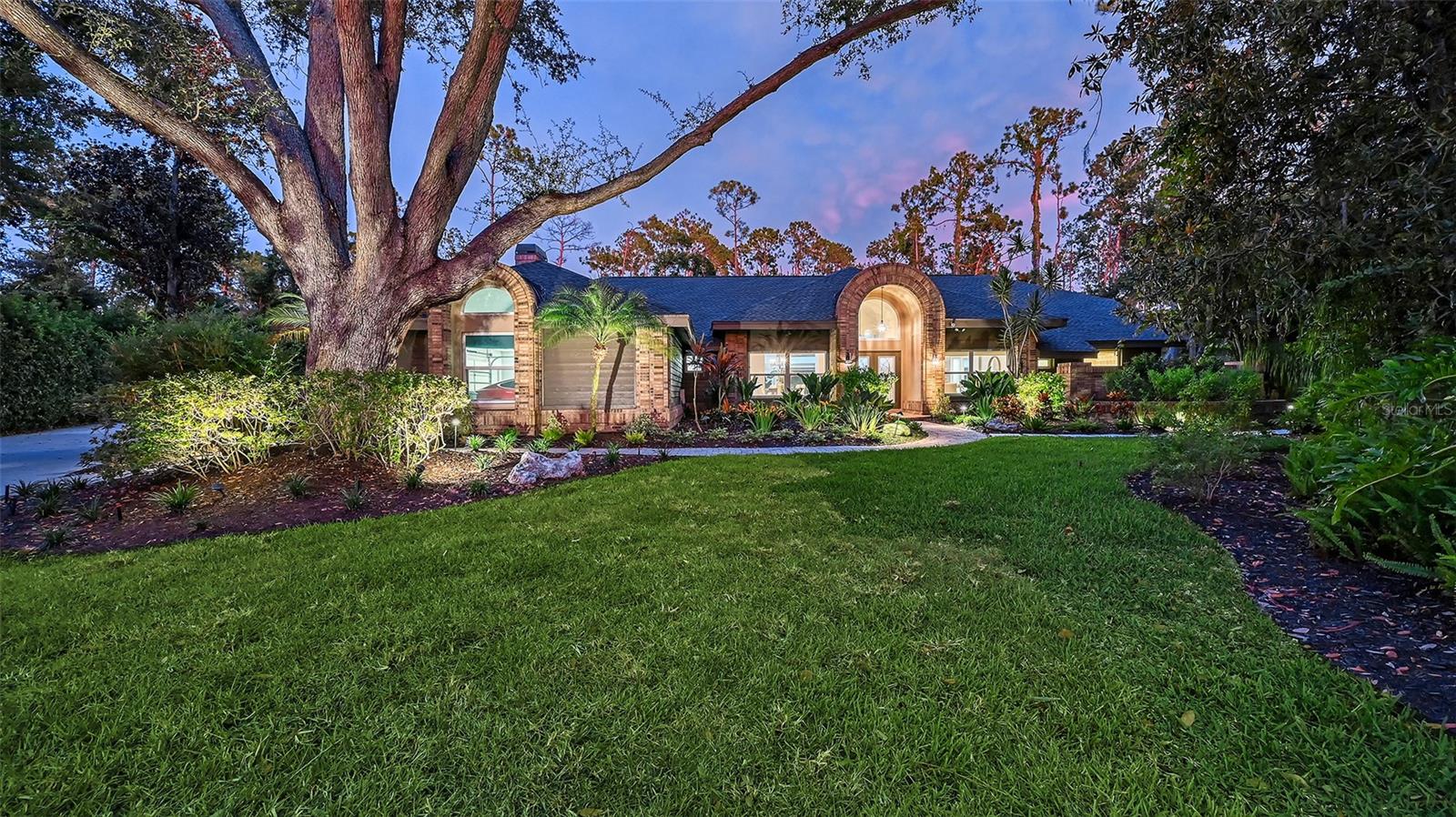 7729 RED CEDAR LN