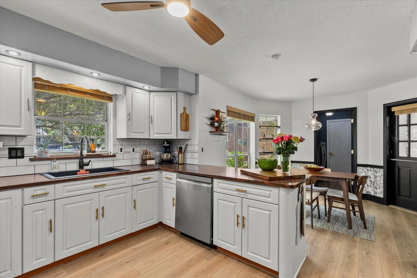 3405 WILDERNESS BLVD W