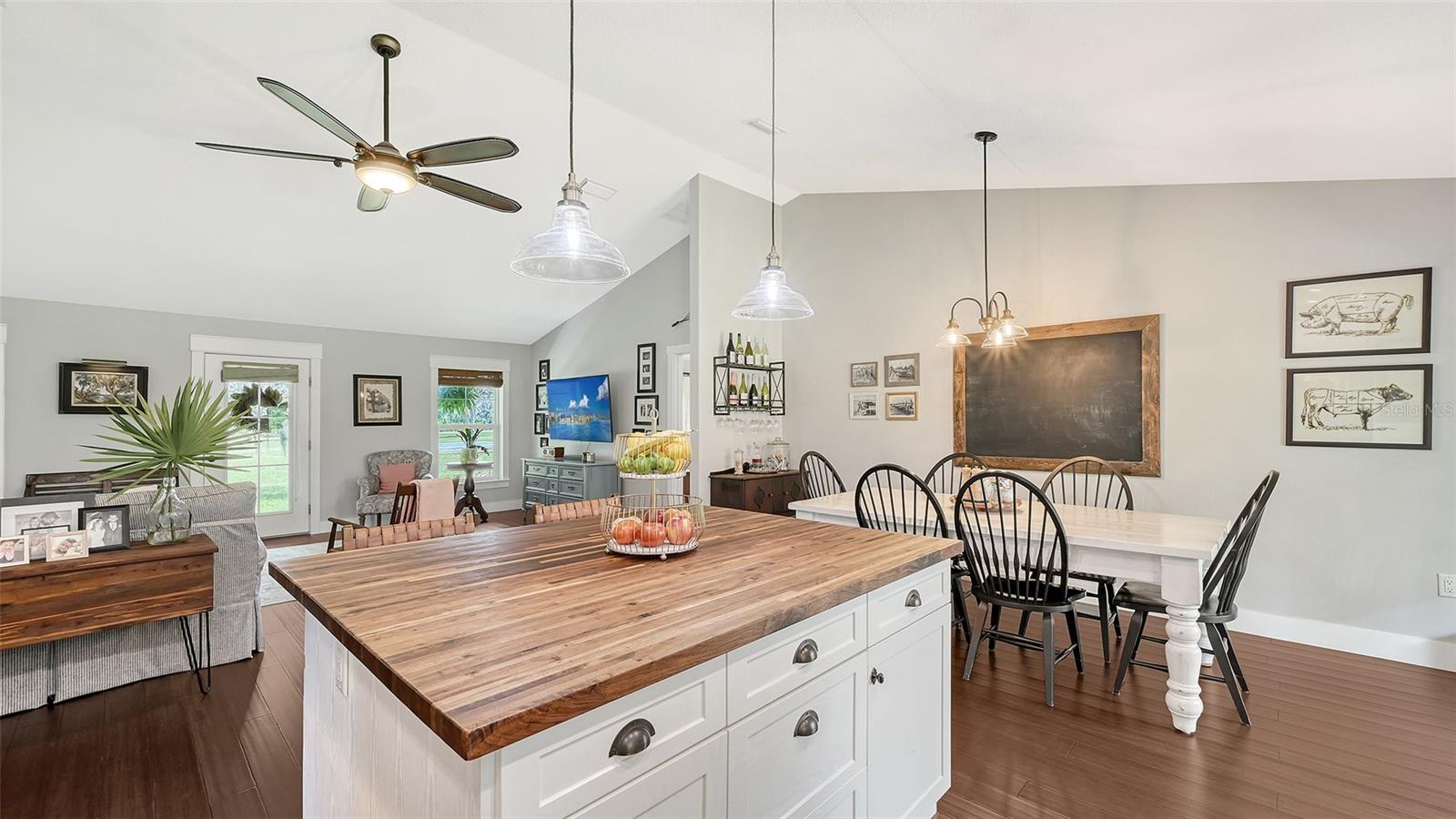 5230 WAUCHULA RD