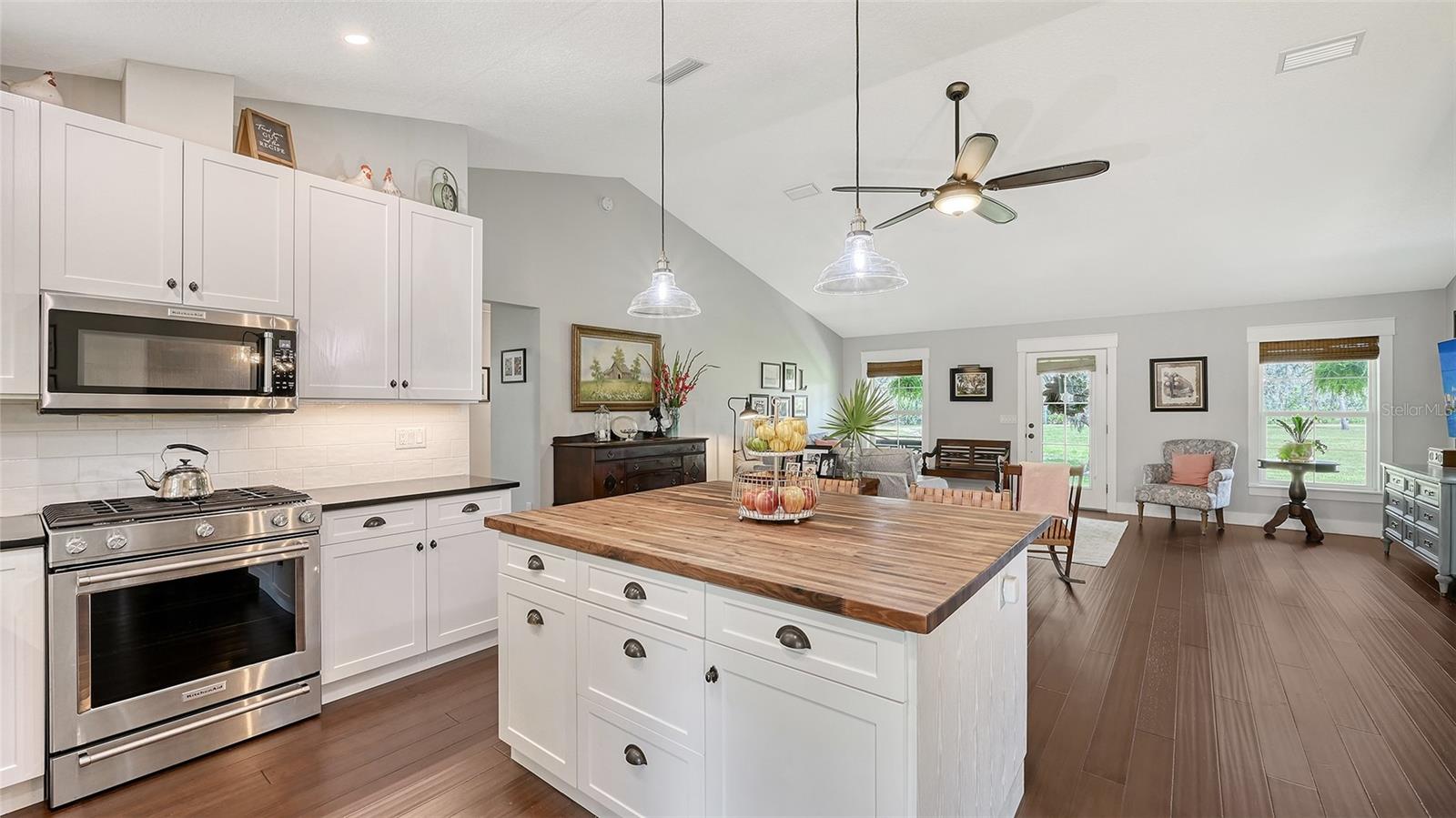 5230 WAUCHULA RD