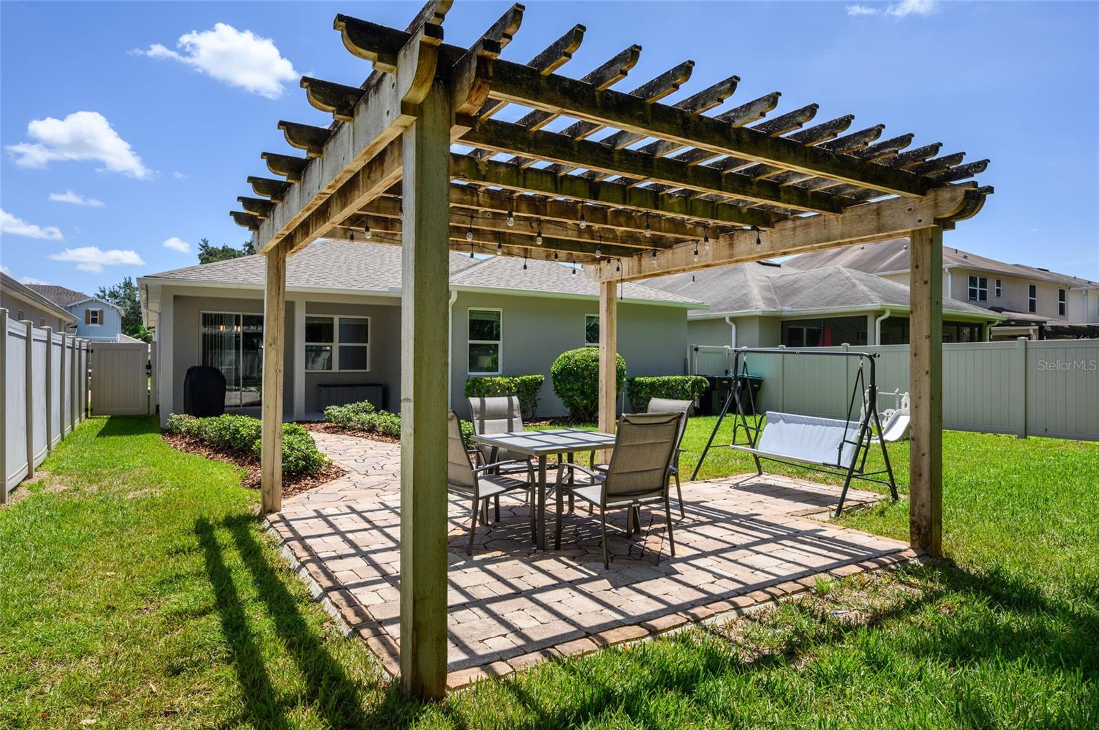2736 ARBOR TRAIL WAY