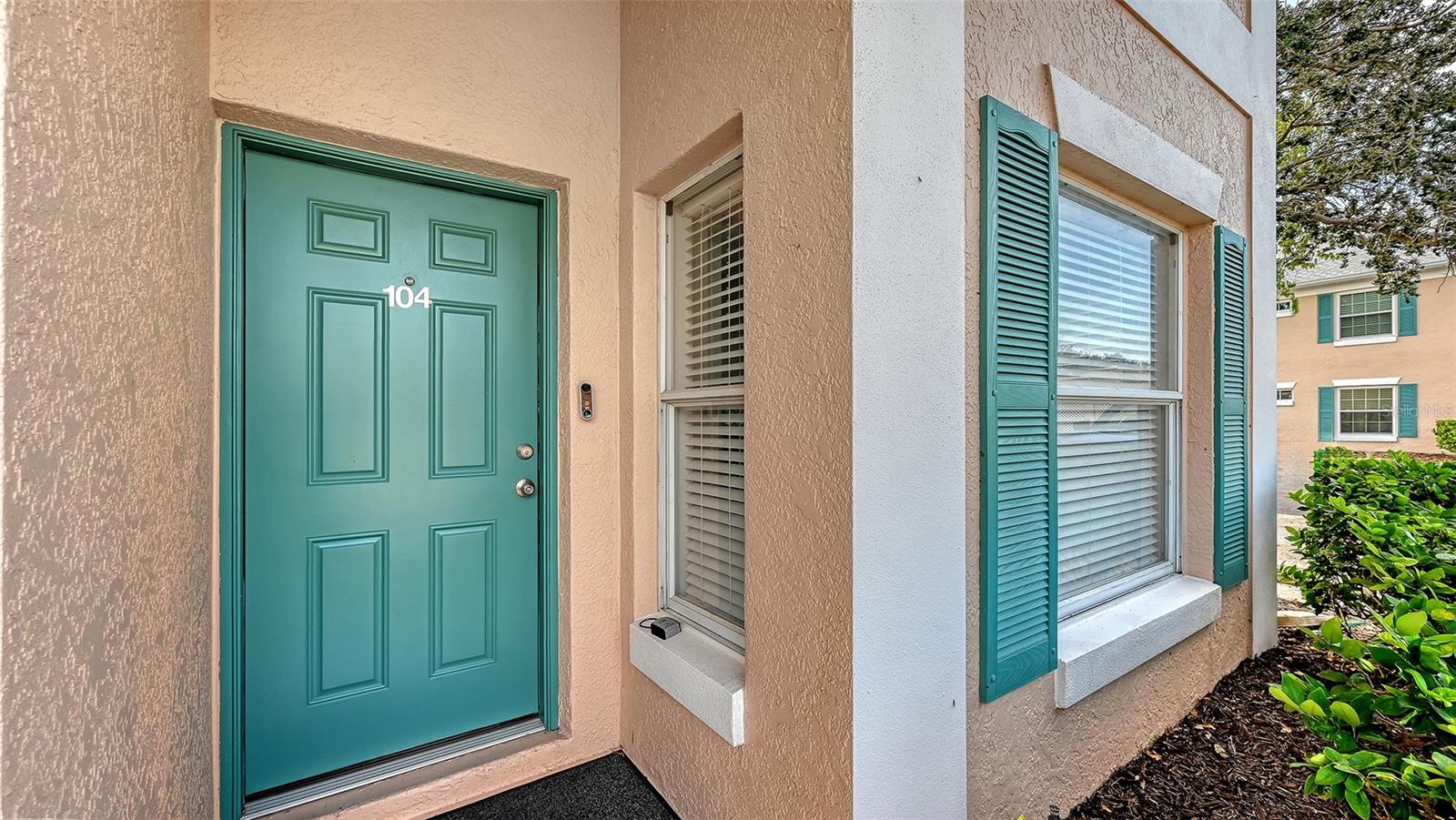 4207 CADDIE DR E #104