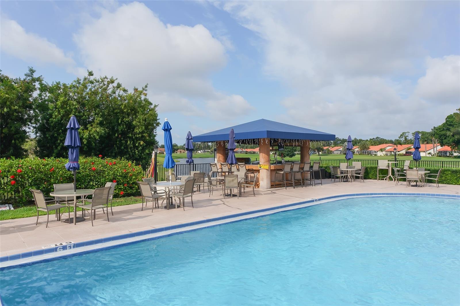 4207 CADDIE DR E #104