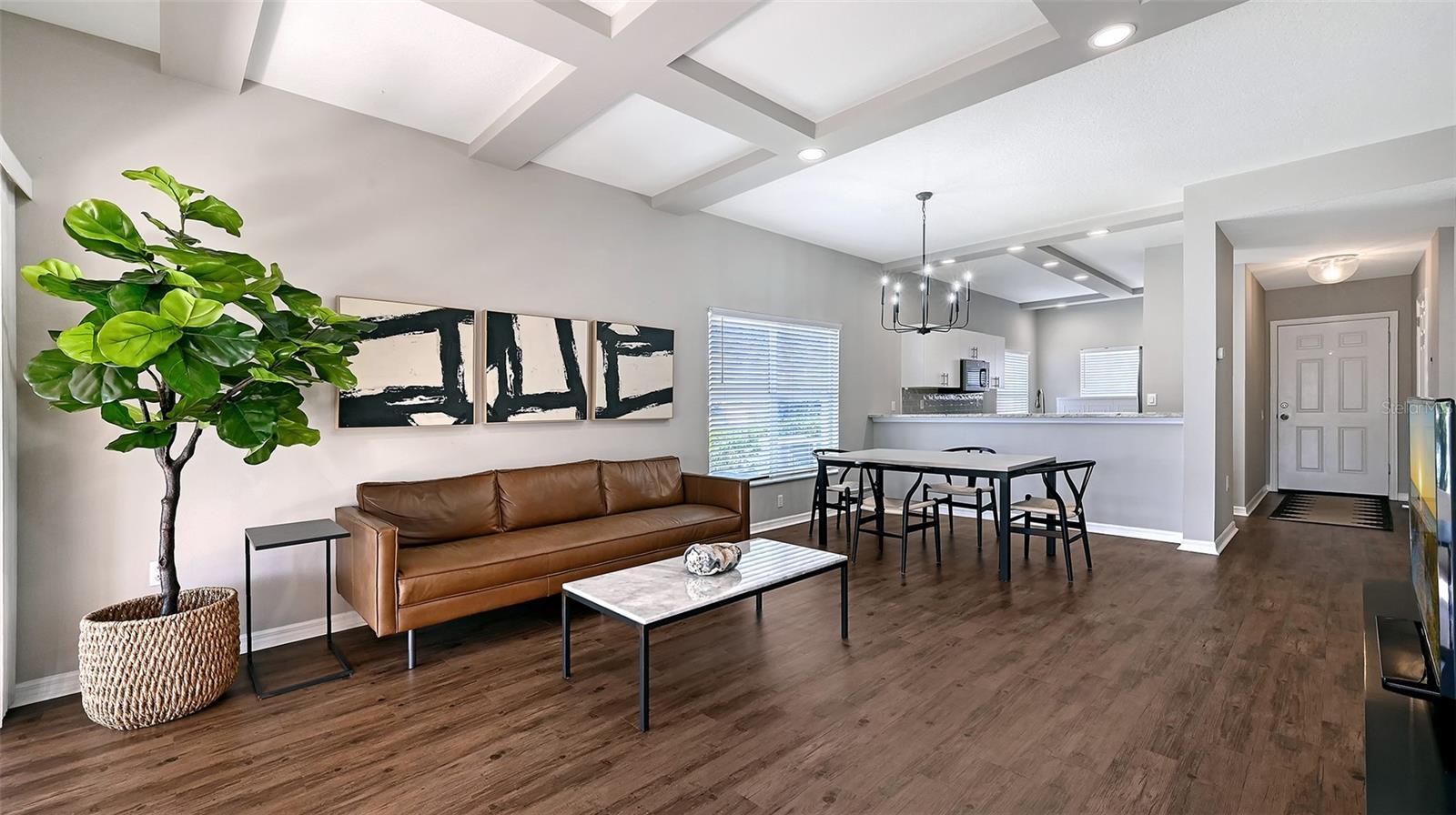 4207 CADDIE DR E #104