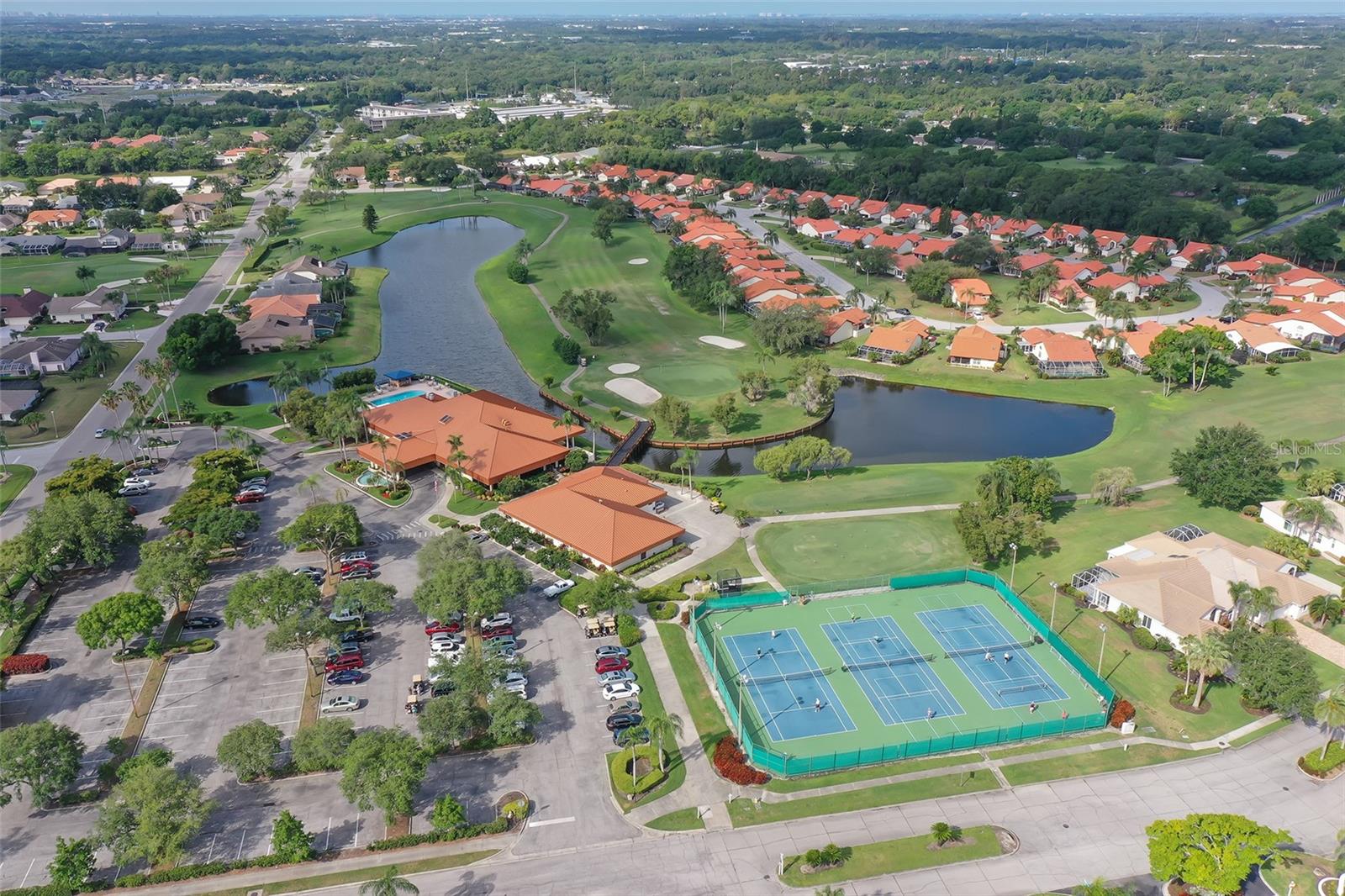 4207 CADDIE DR E #104