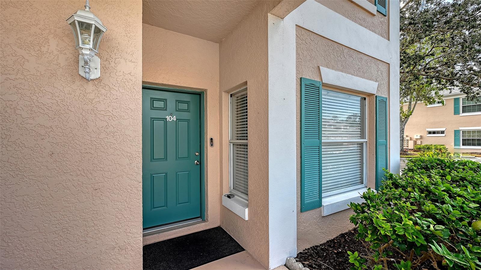 4207 CADDIE DR E #104