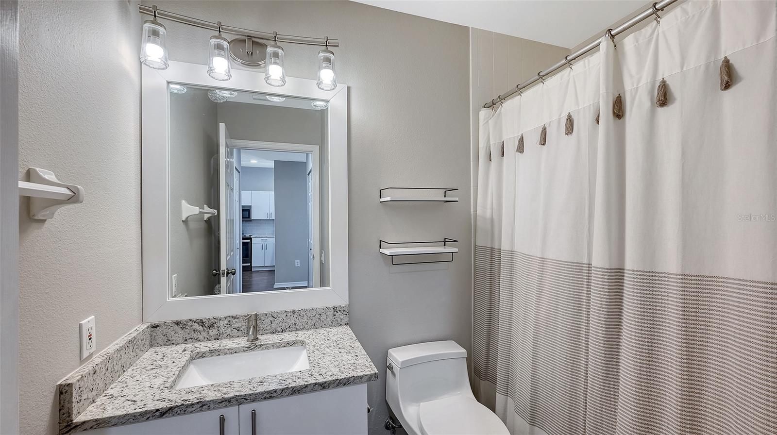 4207 CADDIE DR E #104