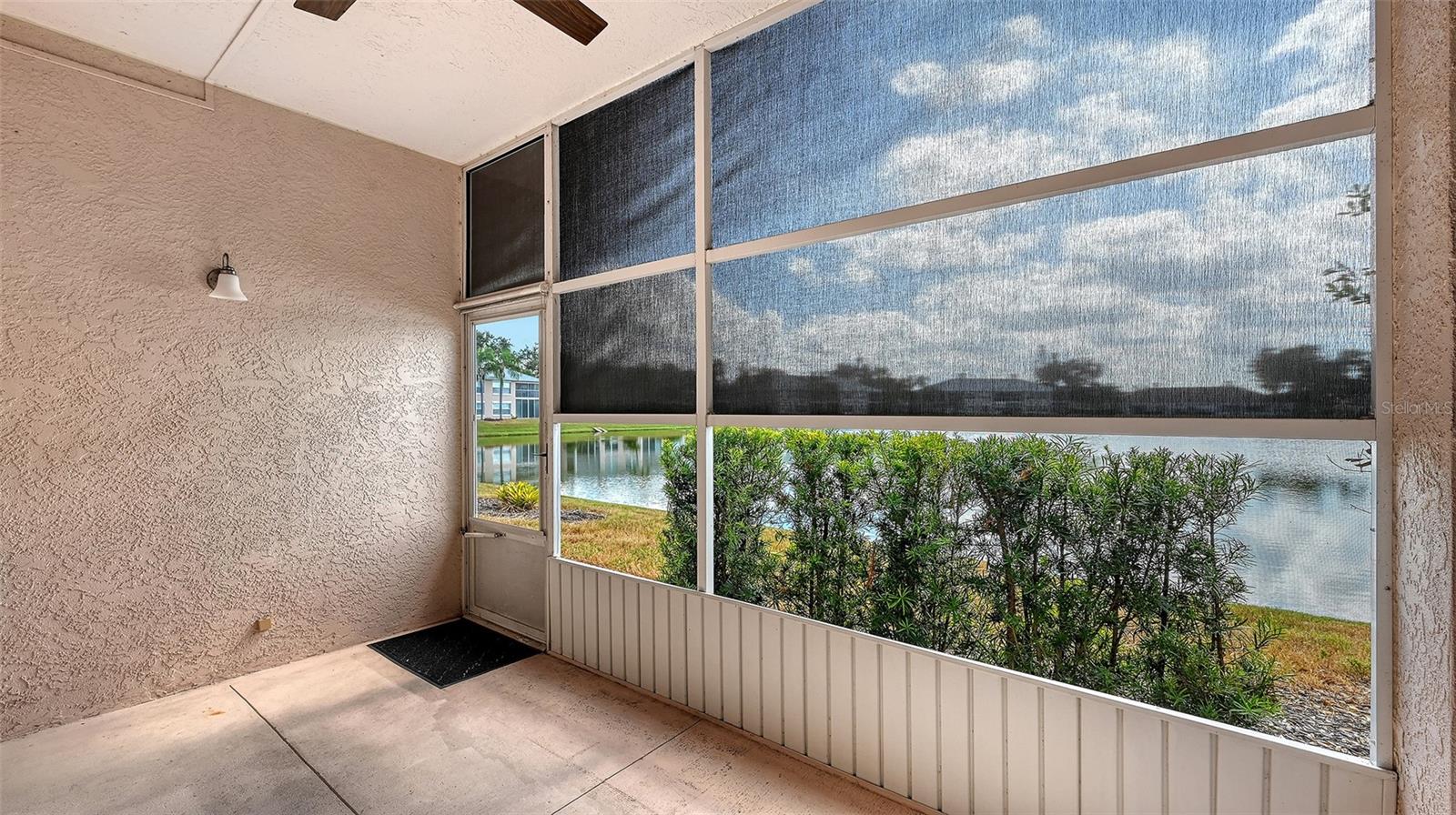 4207 CADDIE DR E #104