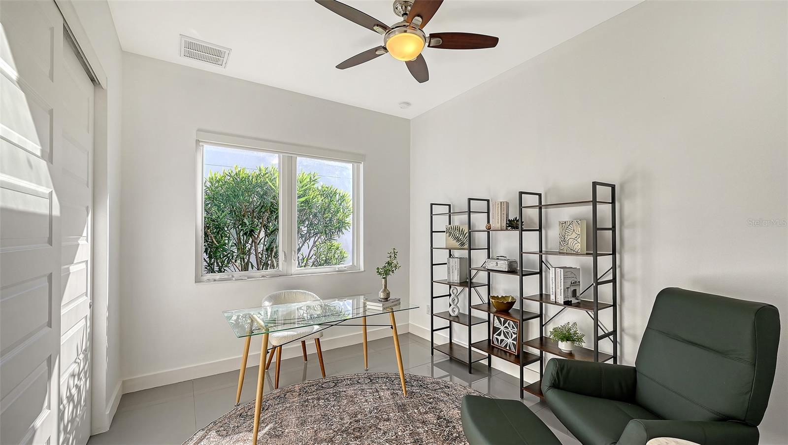 2215 DATURA ST